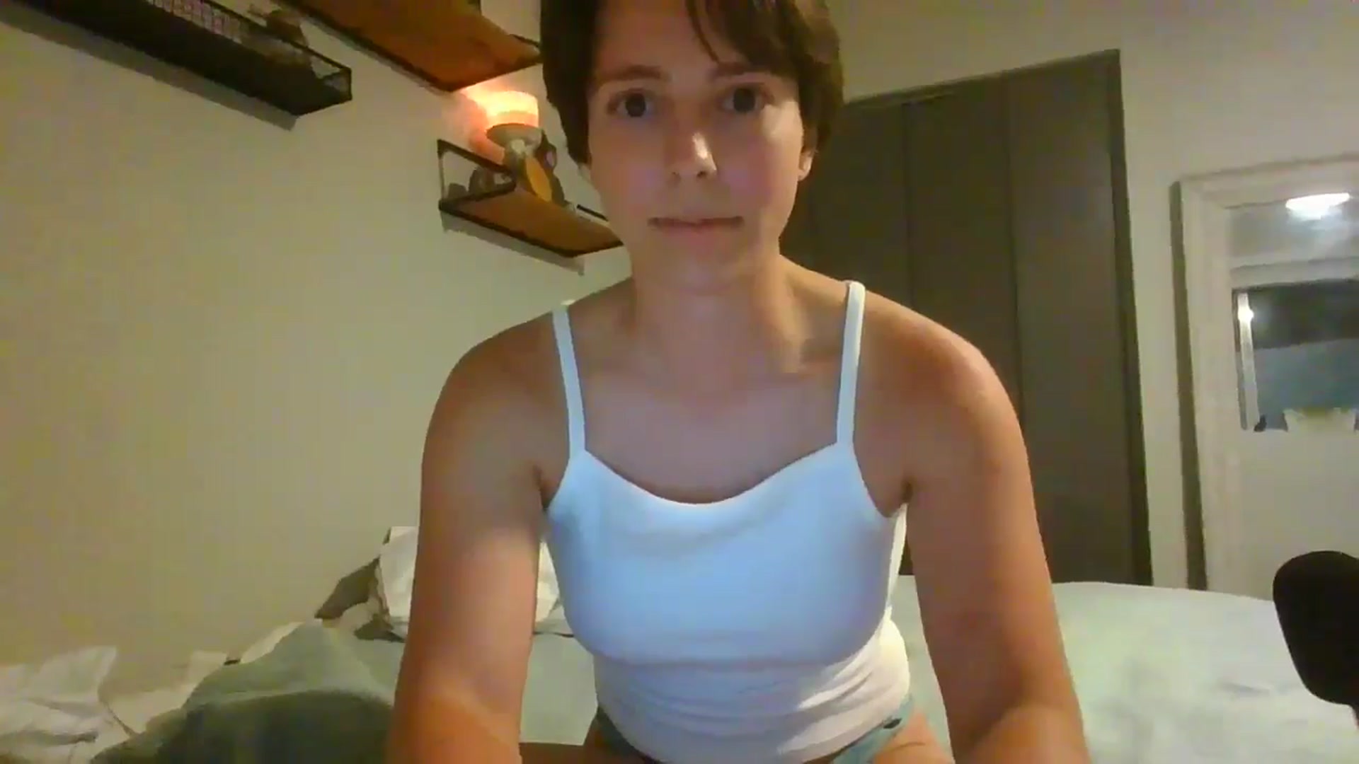 Gallery image thumbnail from Apisces1's myfreecams stream on, 06/03/2024, 06:30 image 10 of 20