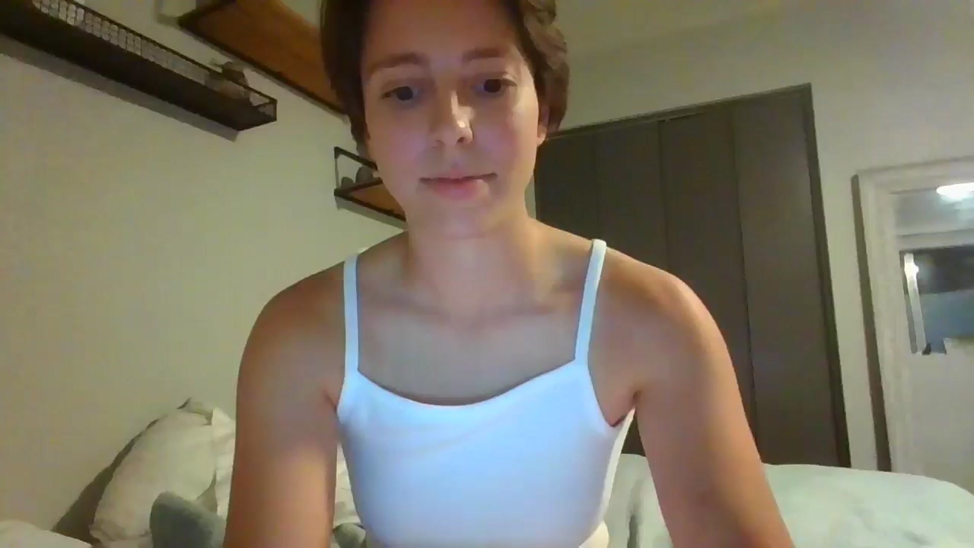 Gallery image thumbnail from Apisces1's myfreecams stream on, 06/03/2024, 06:30 image 19 of 20