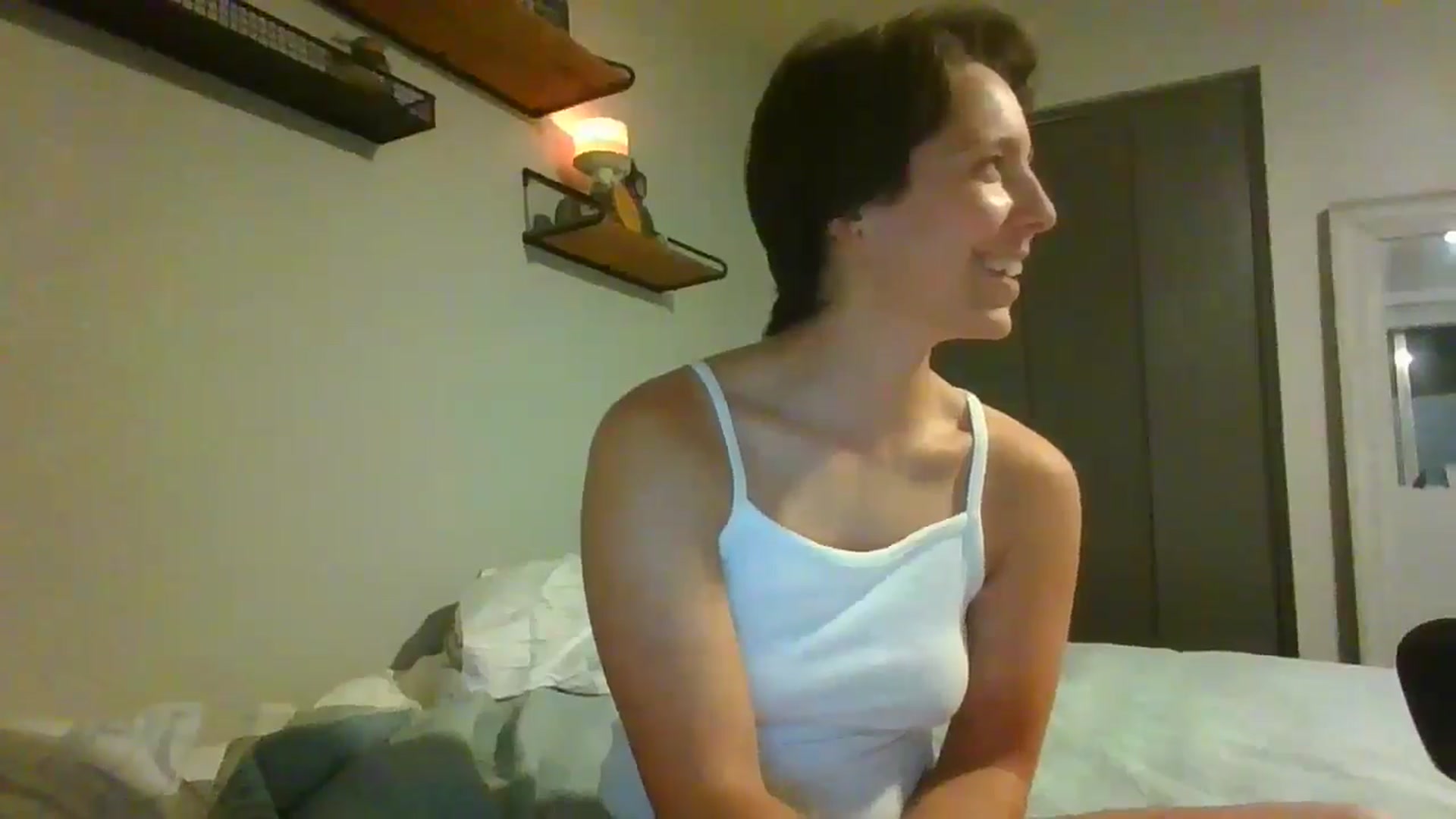 Gallery image thumbnail from Apisces1's myfreecams stream on, 06/03/2024, 06:30 image 3 of 20