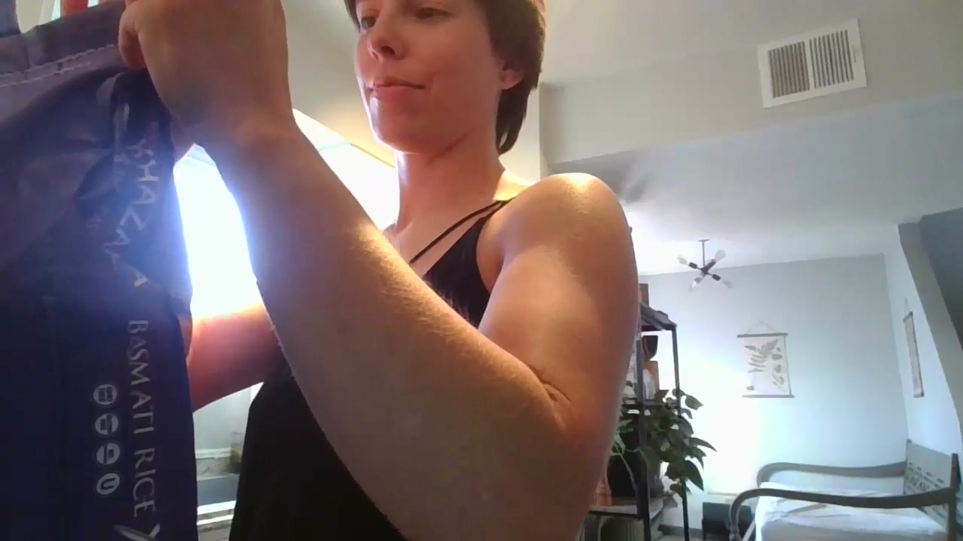 Gallery image thumbnail from Apisces1's myfreecams stream on, 06/04/2024, 02:07 image 5 of 20