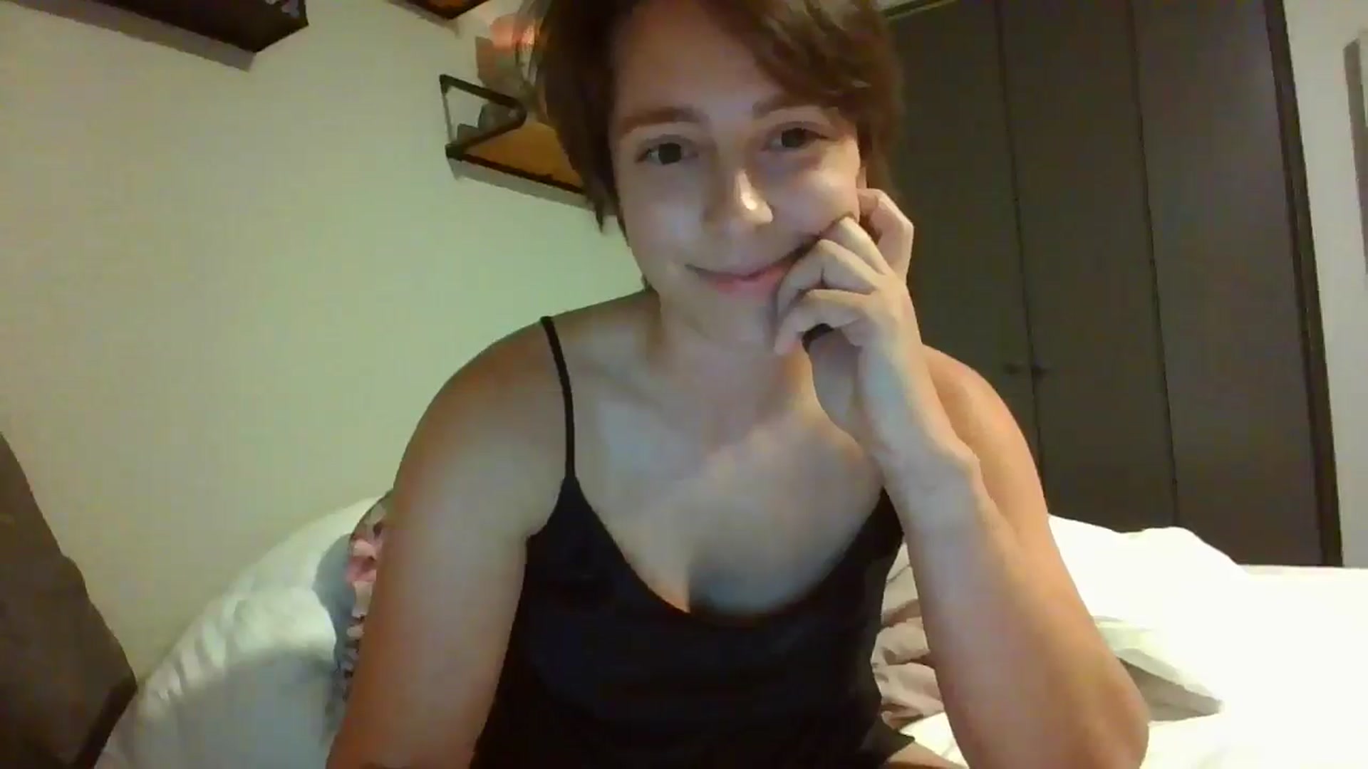 Gallery image thumbnail from Apisces1's myfreecams stream on, 06/18/2024, 07:00 image 9 of 20