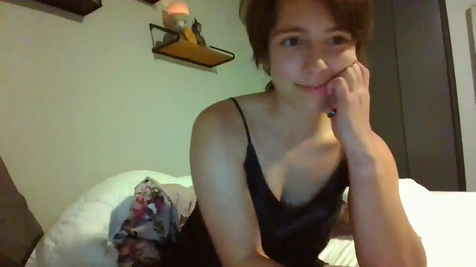 Gallery image thumbnail from Apisces1's myfreecams stream on, 06/18/2024, 07:00 image 12 of 20