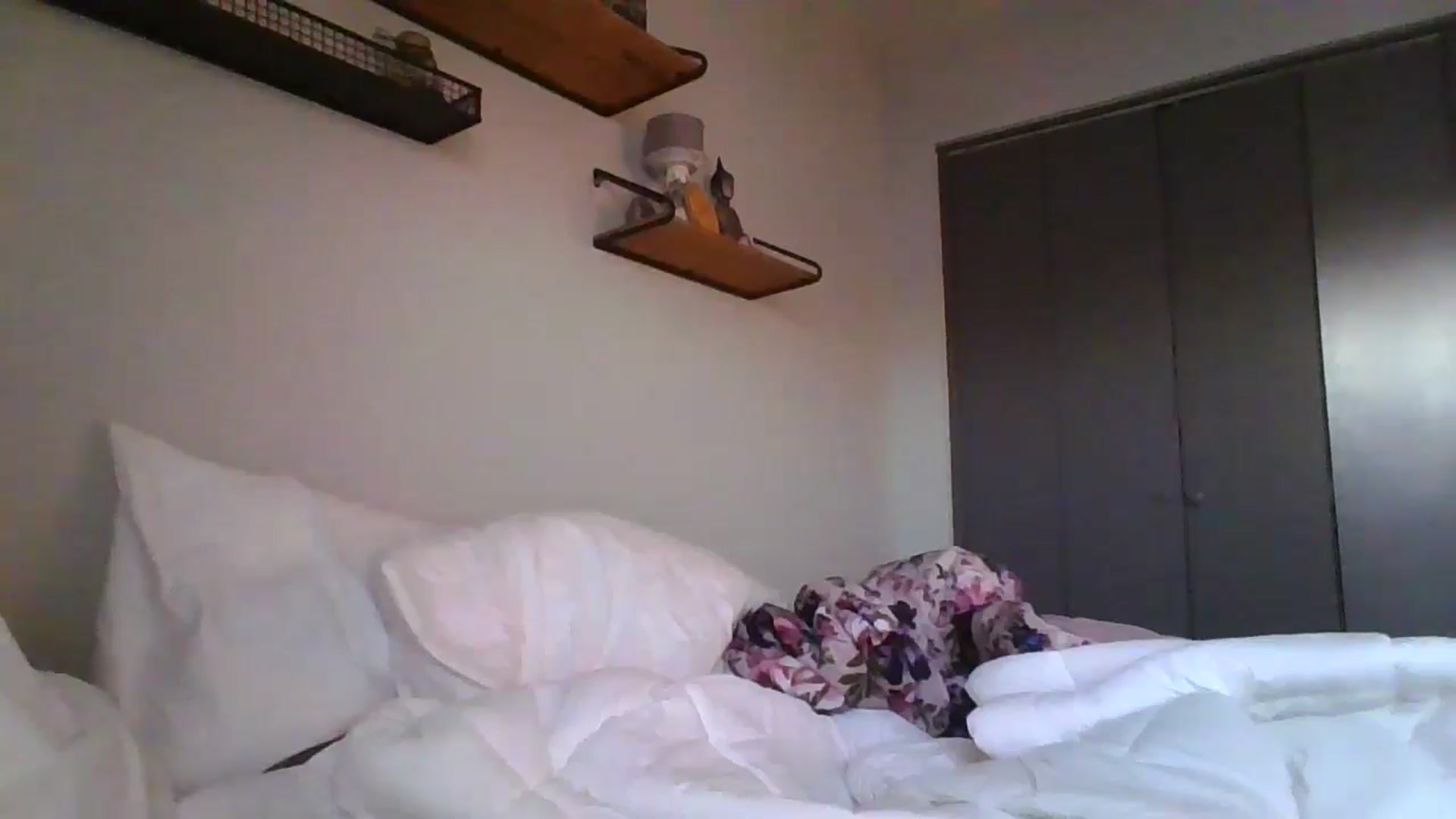 Gallery image thumbnail from Apisces1's myfreecams stream on, 06/19/2024, 02:56 image 5 of 20