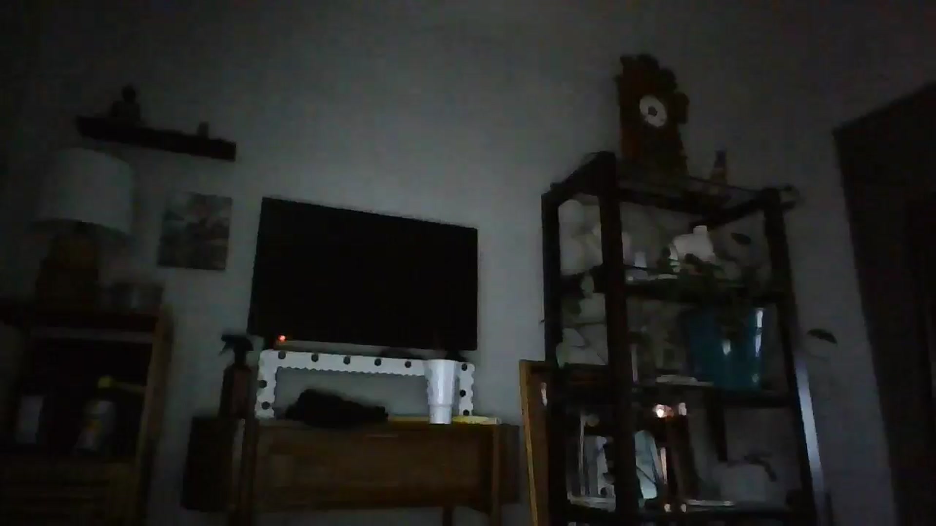 Gallery image thumbnail from Apisces1's myfreecams stream on, 06/19/2024, 02:56 image 15 of 20