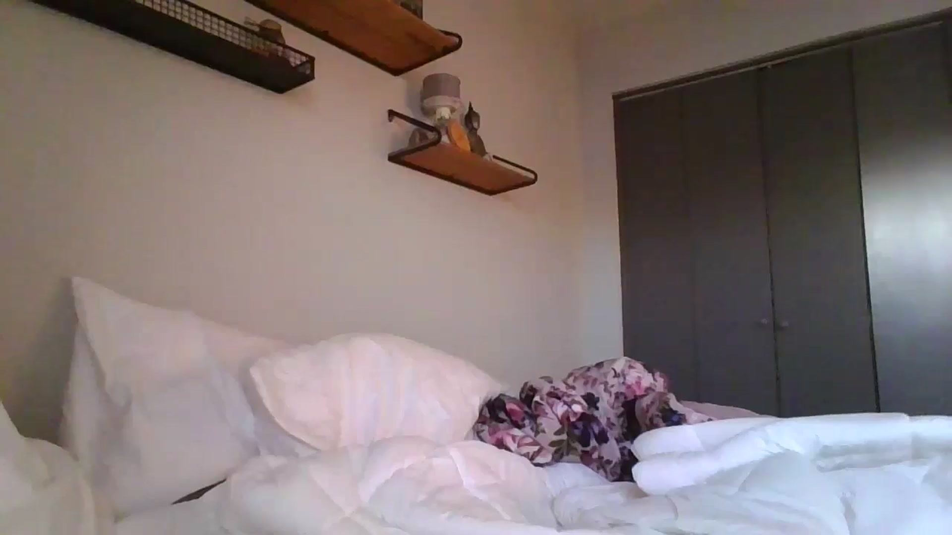 Gallery image thumbnail from Apisces1's myfreecams stream on, 06/19/2024, 02:56 image 4 of 20