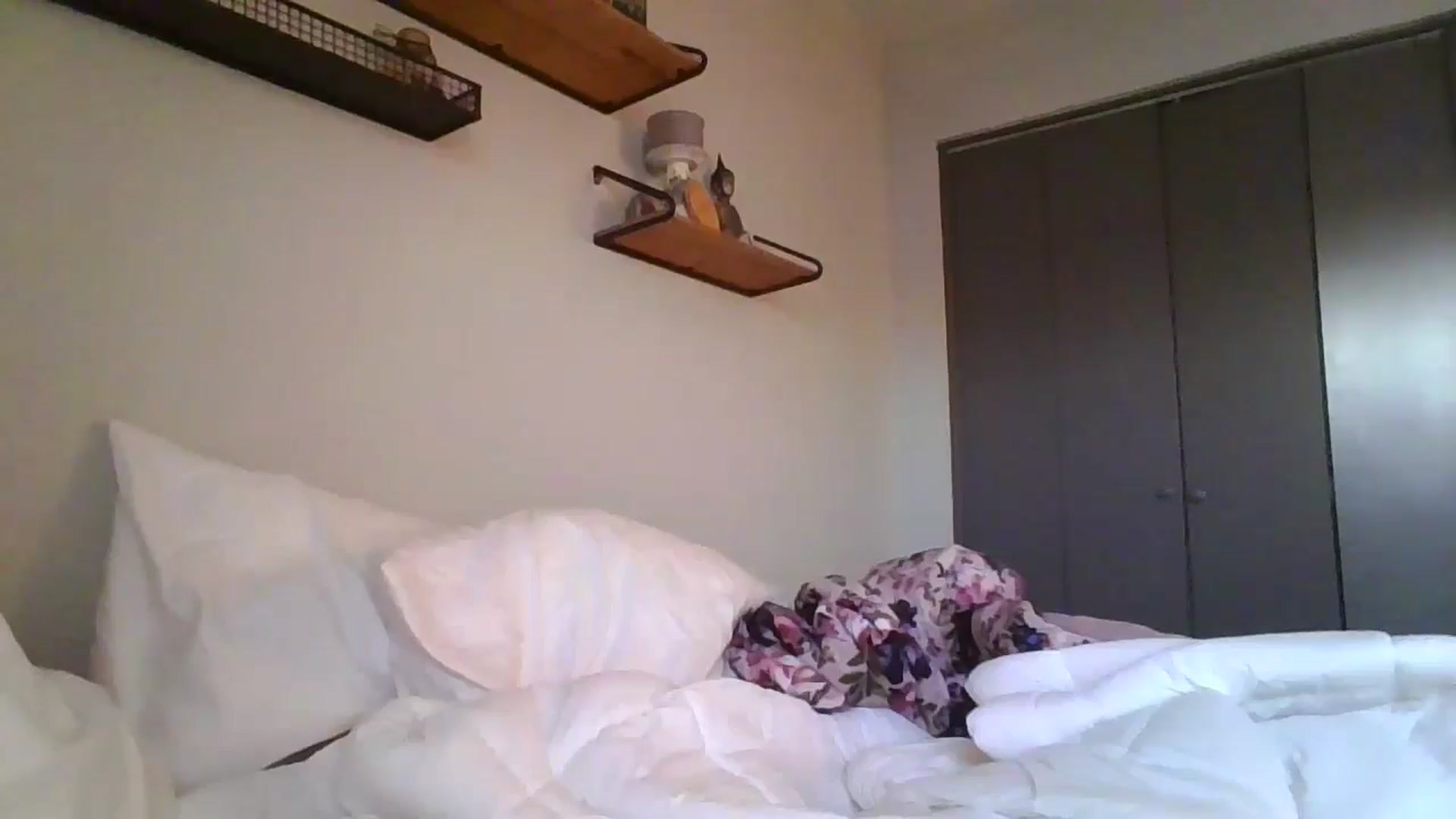 Gallery image thumbnail from Apisces1's myfreecams stream on, 06/19/2024, 02:56 image 3 of 20