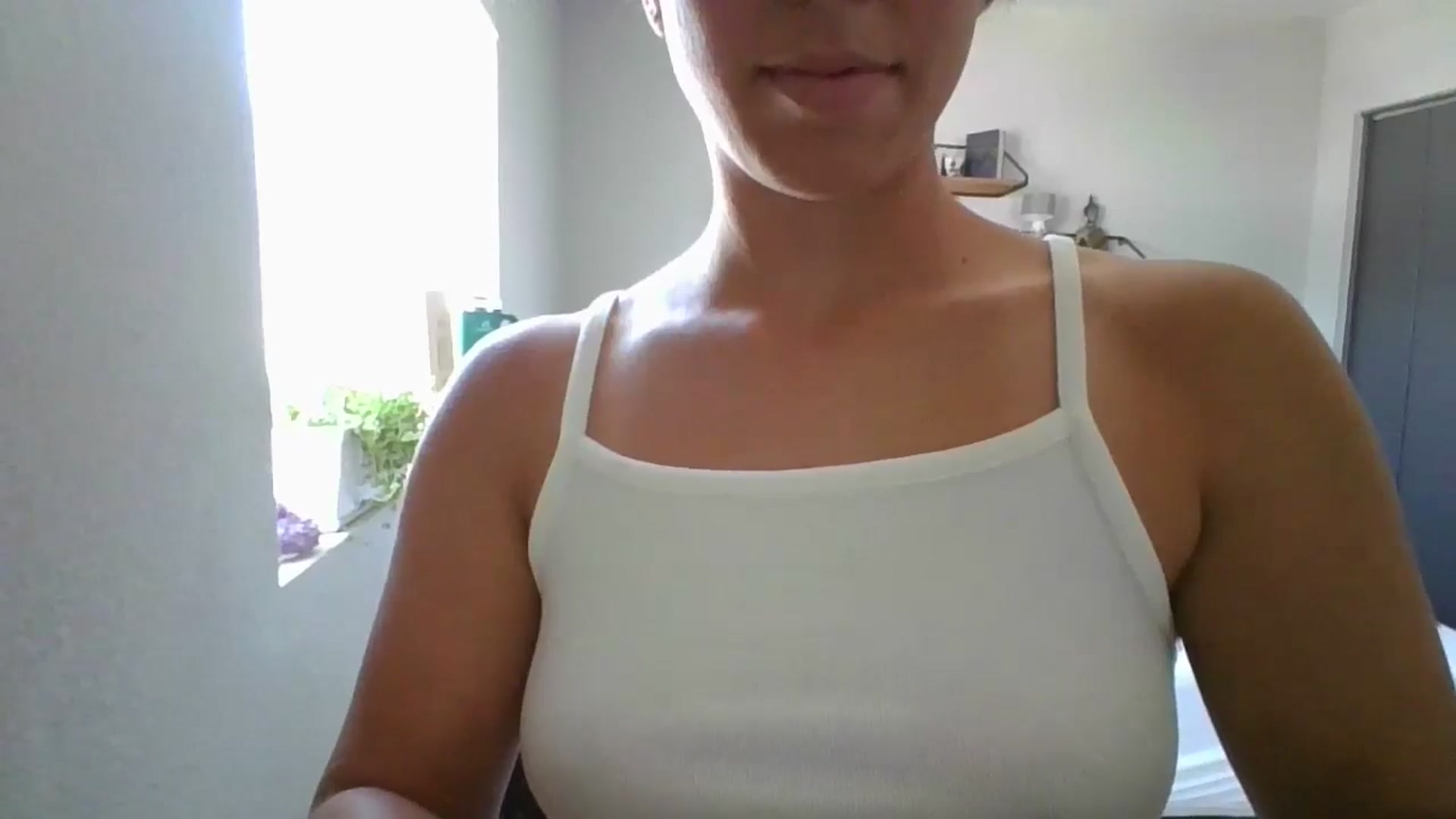 Gallery image thumbnail from Apisces1's myfreecams stream on, 06/19/2024, 18:58 image 16 of 20
