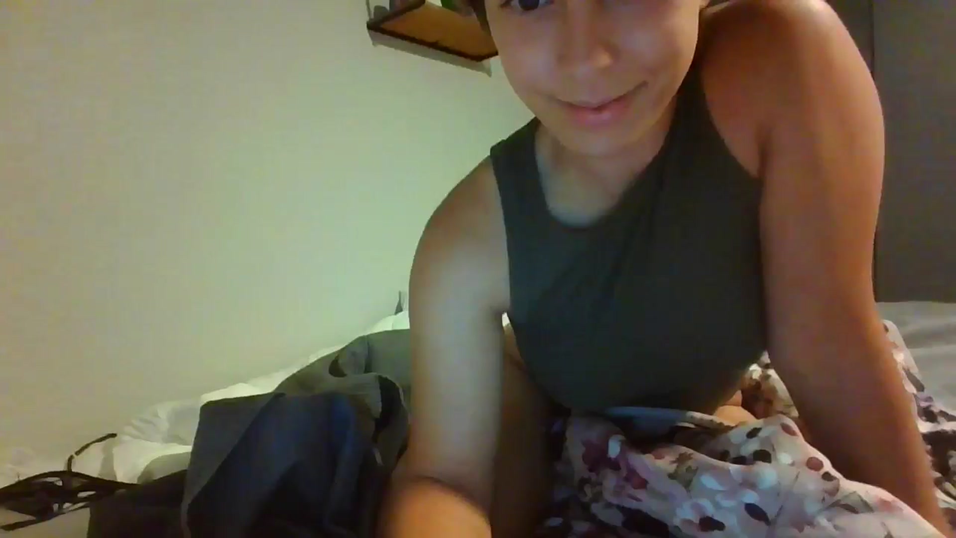 Gallery image thumbnail from Apisces1's myfreecams stream on, 07/03/2024, 07:29 image 14 of 20