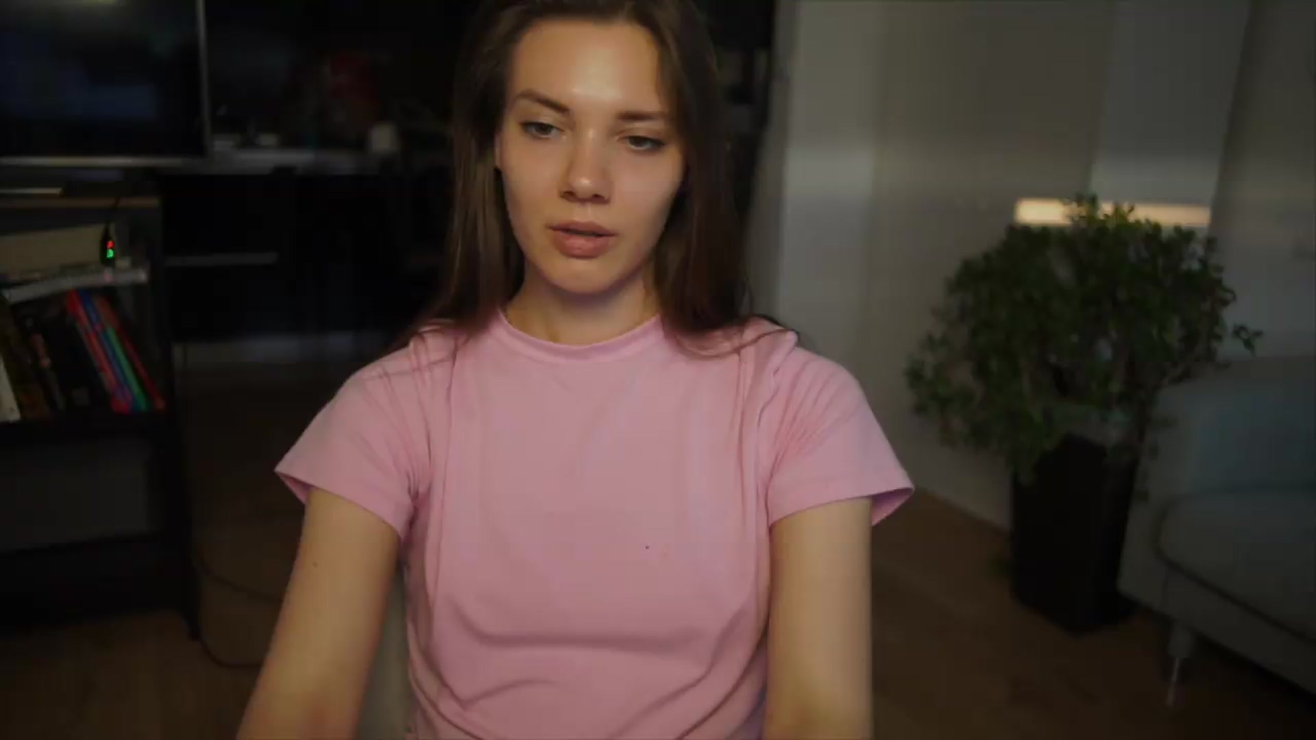 Gallery image thumbnail from AppleofYourEye's myfreecams stream on, 06/20/2026, 18:06 image 20 of 20