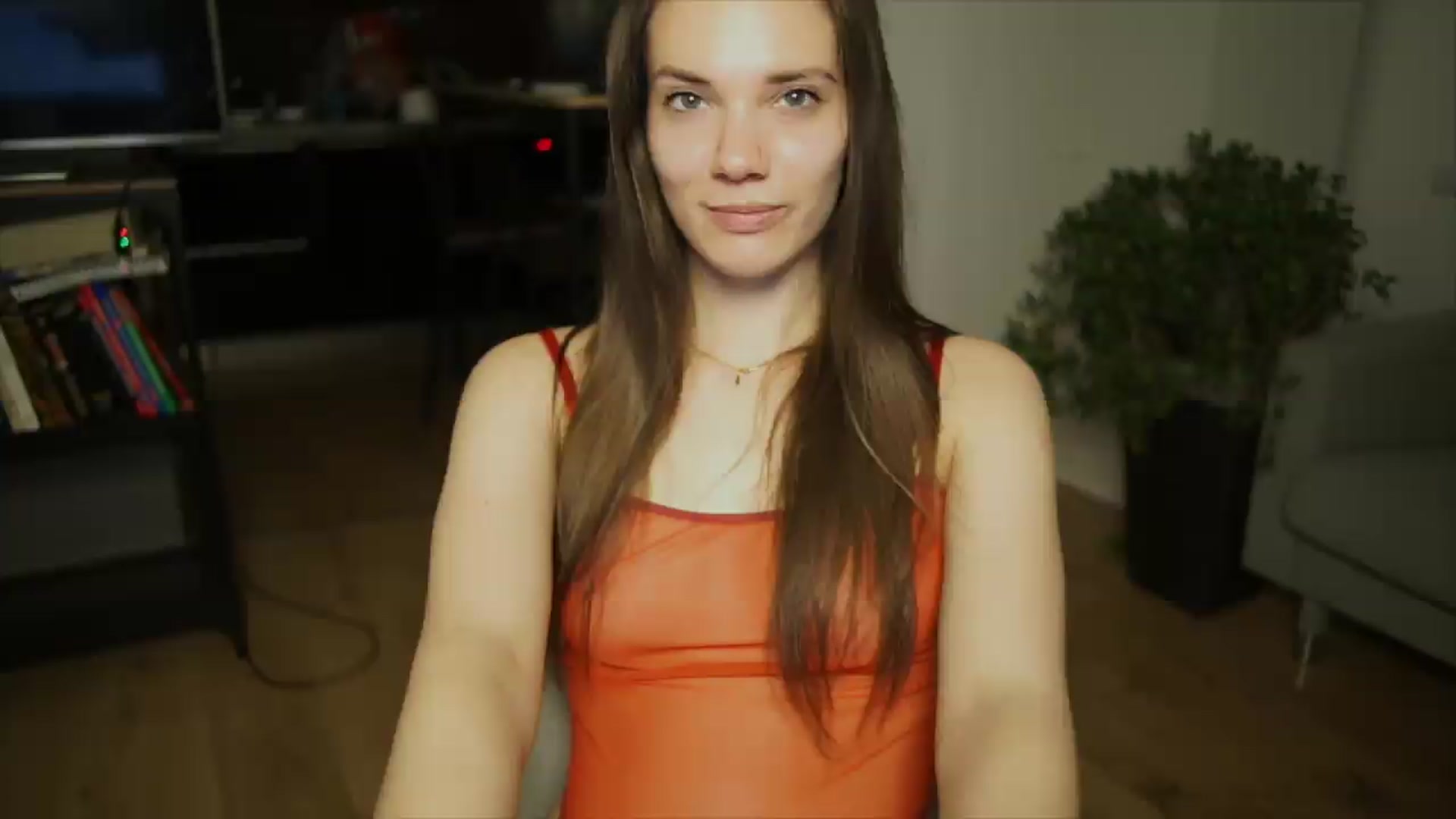 Gallery image thumbnail from AppleofYourEye's myfreecams stream on, 06/20/2026, 19:48 image 6 of 20