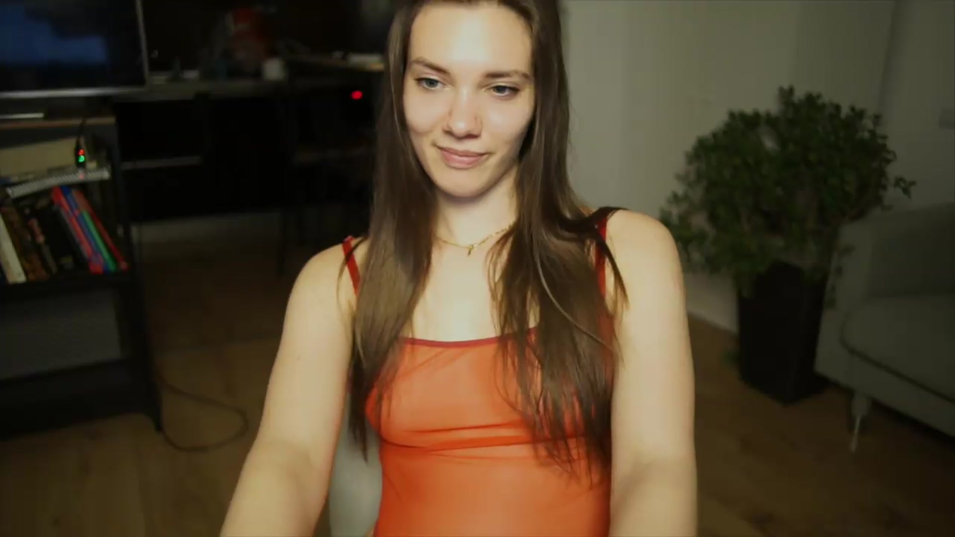 Gallery image thumbnail from AppleofYourEye's myfreecams stream on, 06/20/2026, 19:48 image 7 of 20