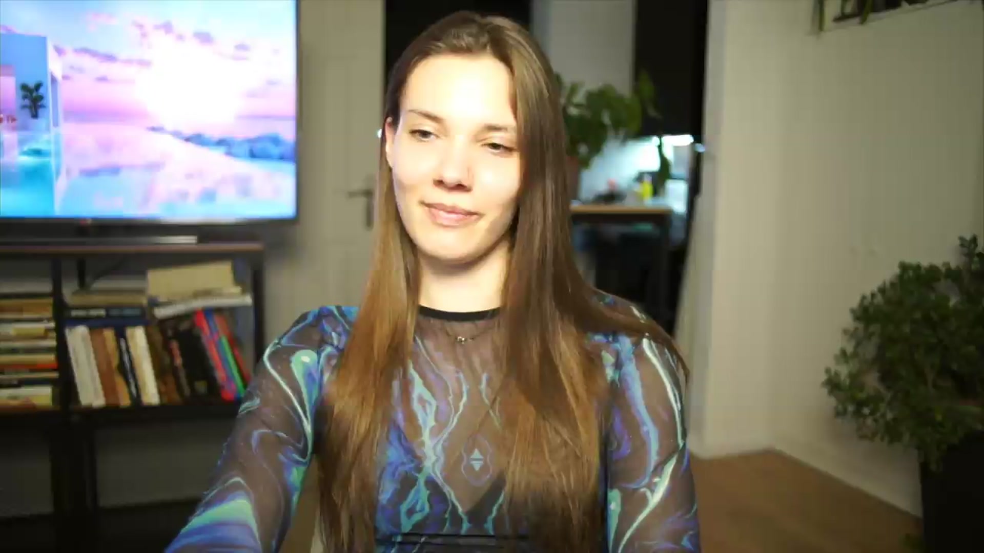 Gallery image thumbnail from AppleofYourEye's myfreecams stream on, 06/23/2026, 24:01 image 15 of 20