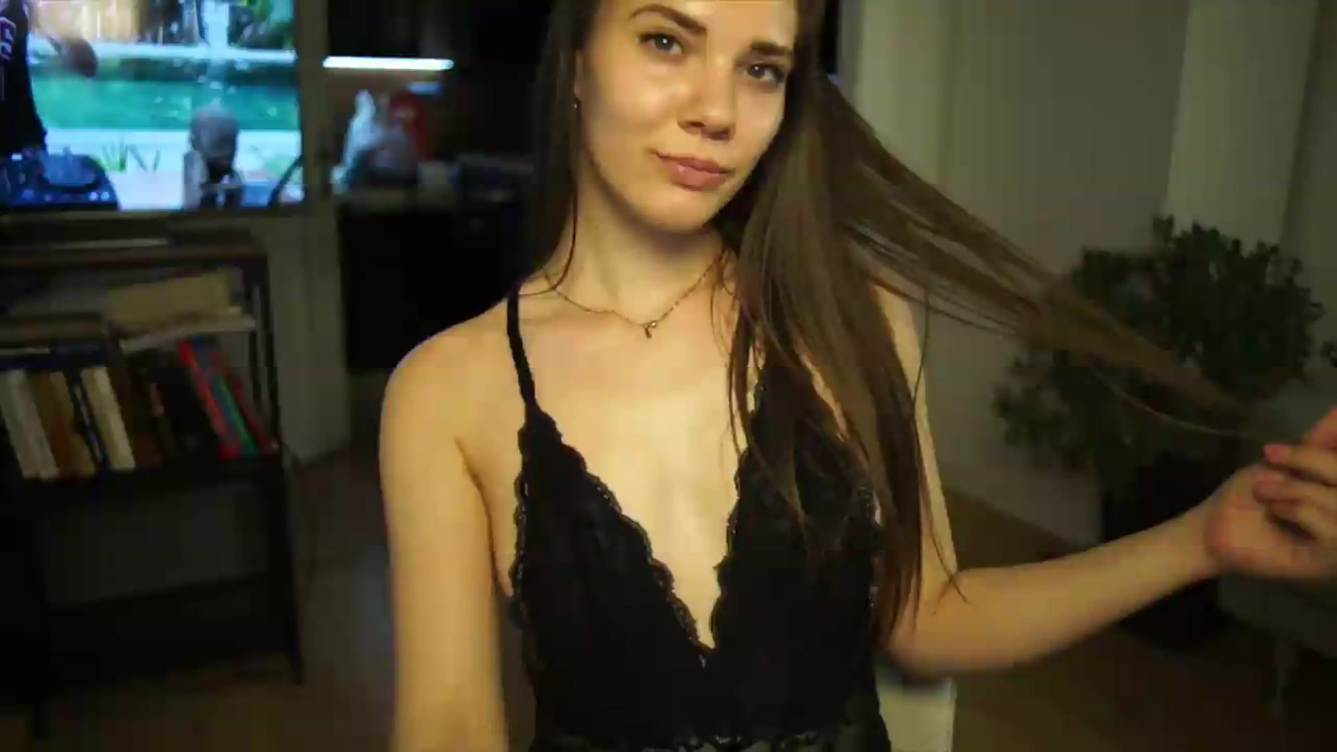 Gallery image thumbnail from AppleofYourEye's myfreecams stream on, 06/24/2026, 02:46 image 19 of 20