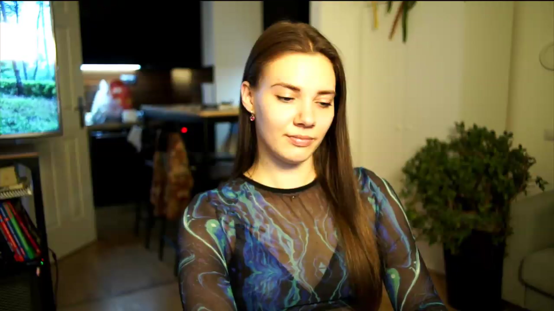Gallery image thumbnail from AppleofYourEye's myfreecams stream on, 07/02/2026, 24:42 image 5 of 20