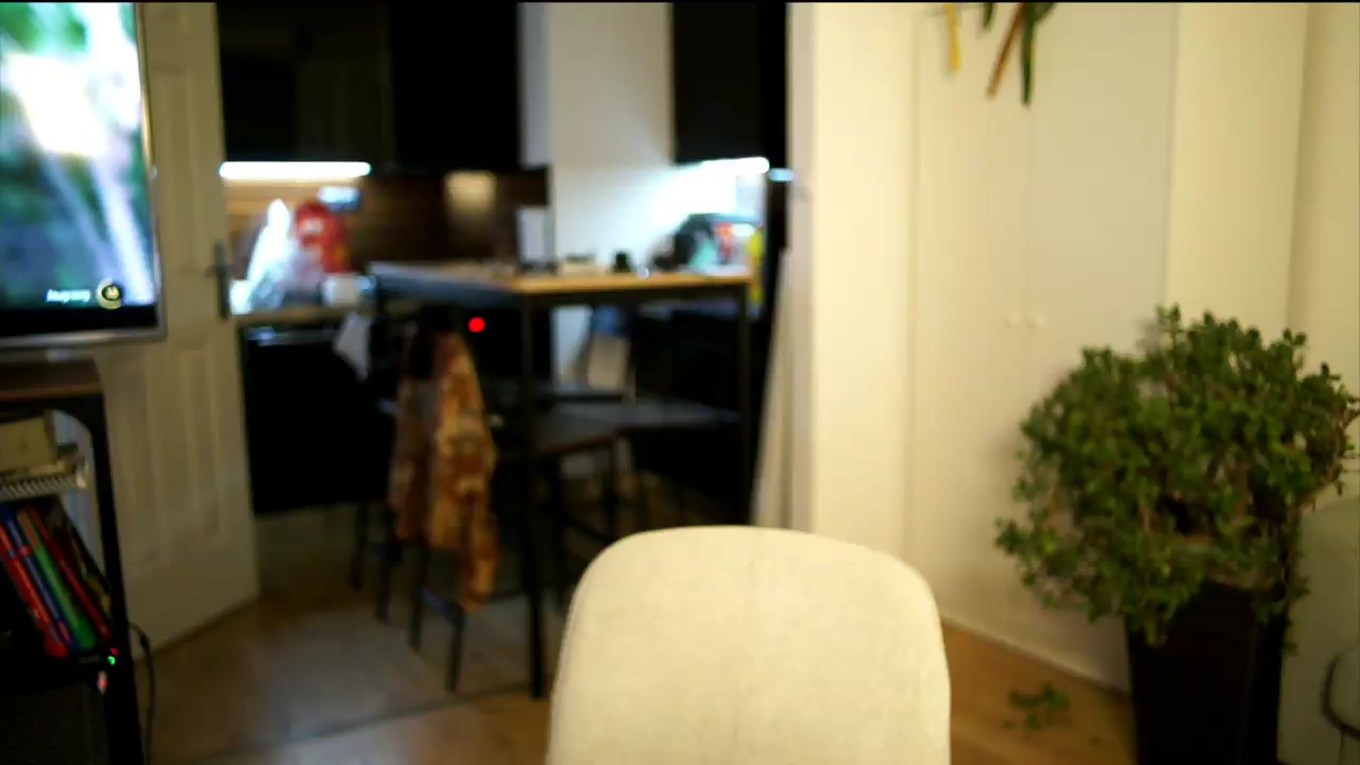 Gallery image thumbnail from AppleofYourEye's myfreecams stream on, 07/02/2026, 02:10 image 12 of 20