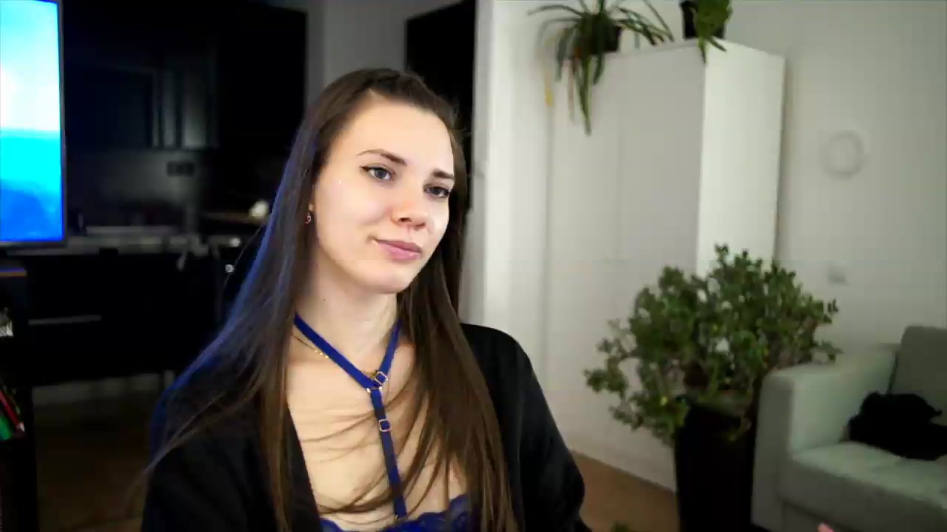 Gallery image thumbnail from AppleofYourEye's myfreecams stream on, 07/03/2026, 22:14 image 20 of 20