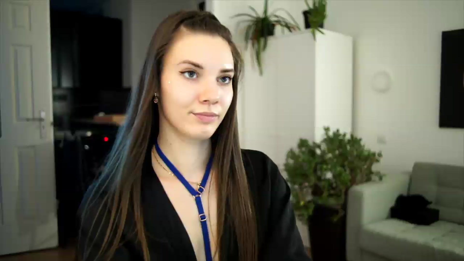 Gallery image thumbnail from AppleofYourEye's myfreecams stream on, 07/04/2026, 01:00 image 11 of 20