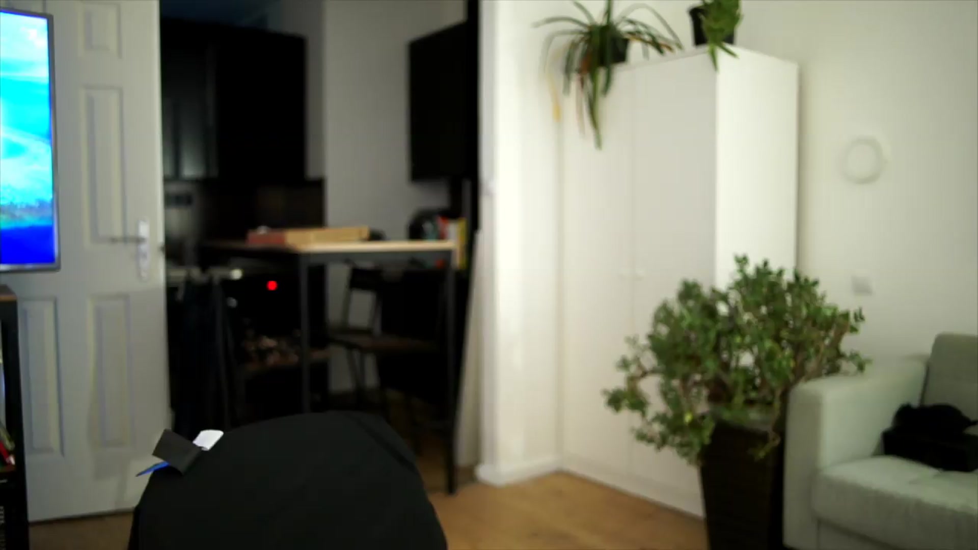 Gallery image thumbnail from AppleofYourEye's myfreecams stream on, 07/04/2026, 01:00 image 17 of 20