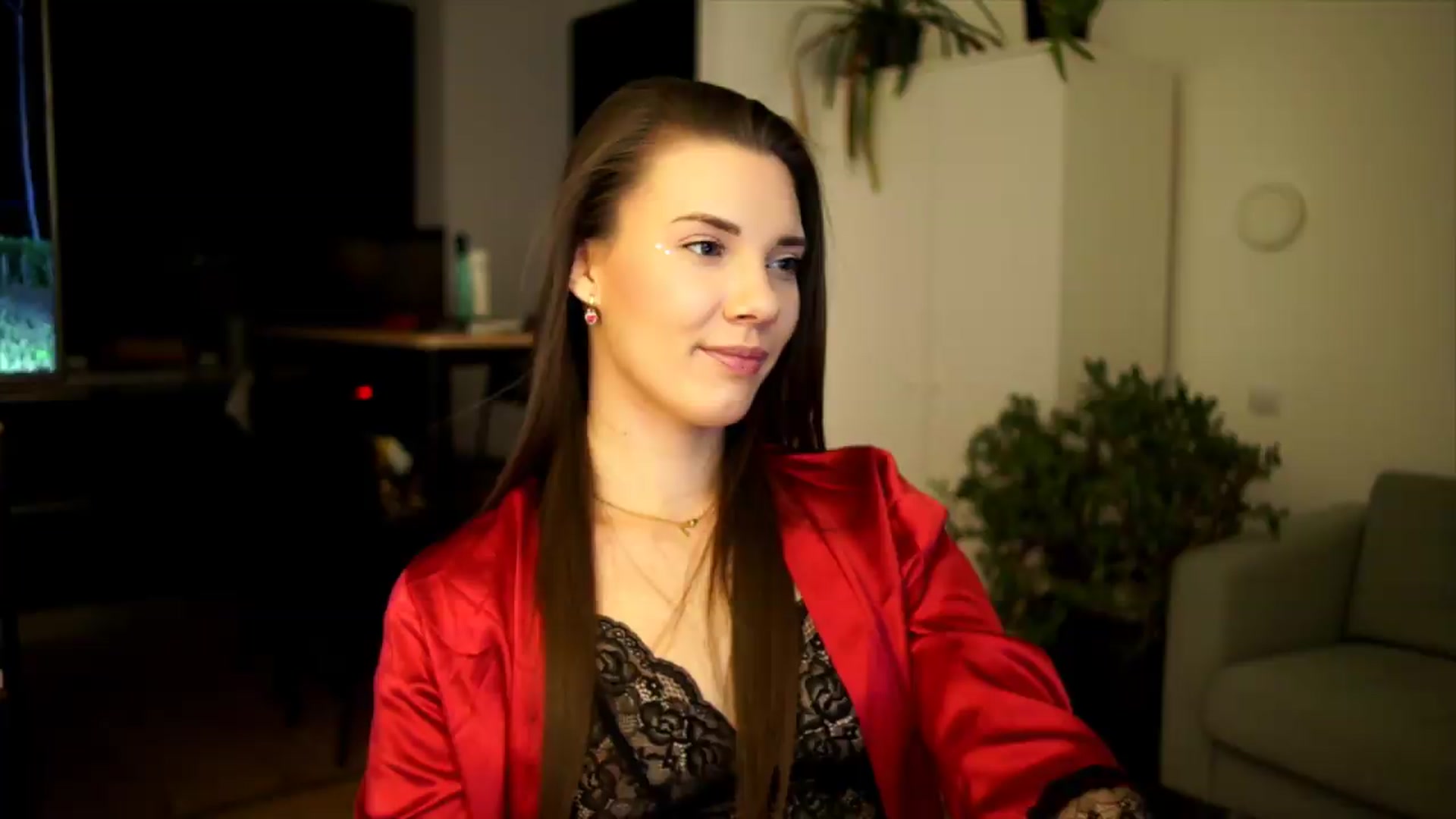 Gallery image thumbnail from AppleofYourEye's myfreecams stream on, 07/09/2026, 01:04 image 3 of 20