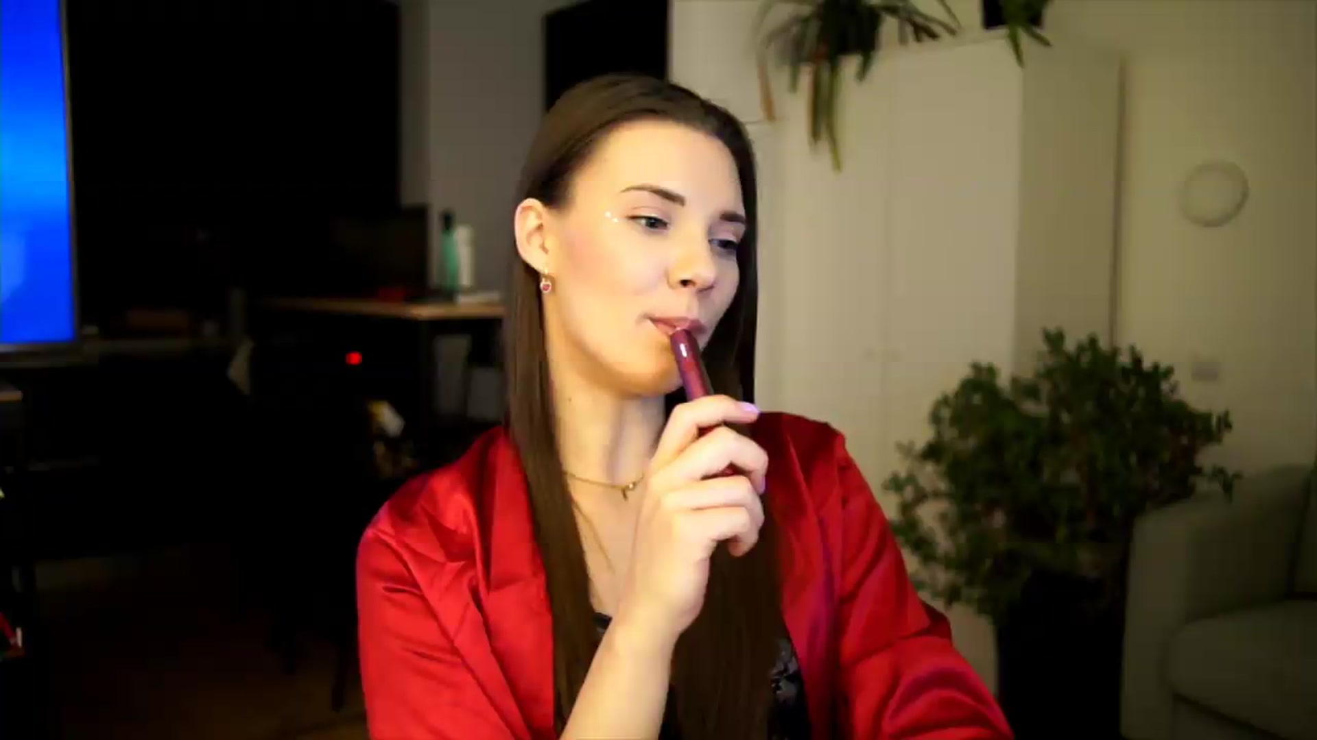 Gallery image thumbnail from AppleofYourEye's myfreecams stream on, 07/09/2026, 01:04 image 8 of 20