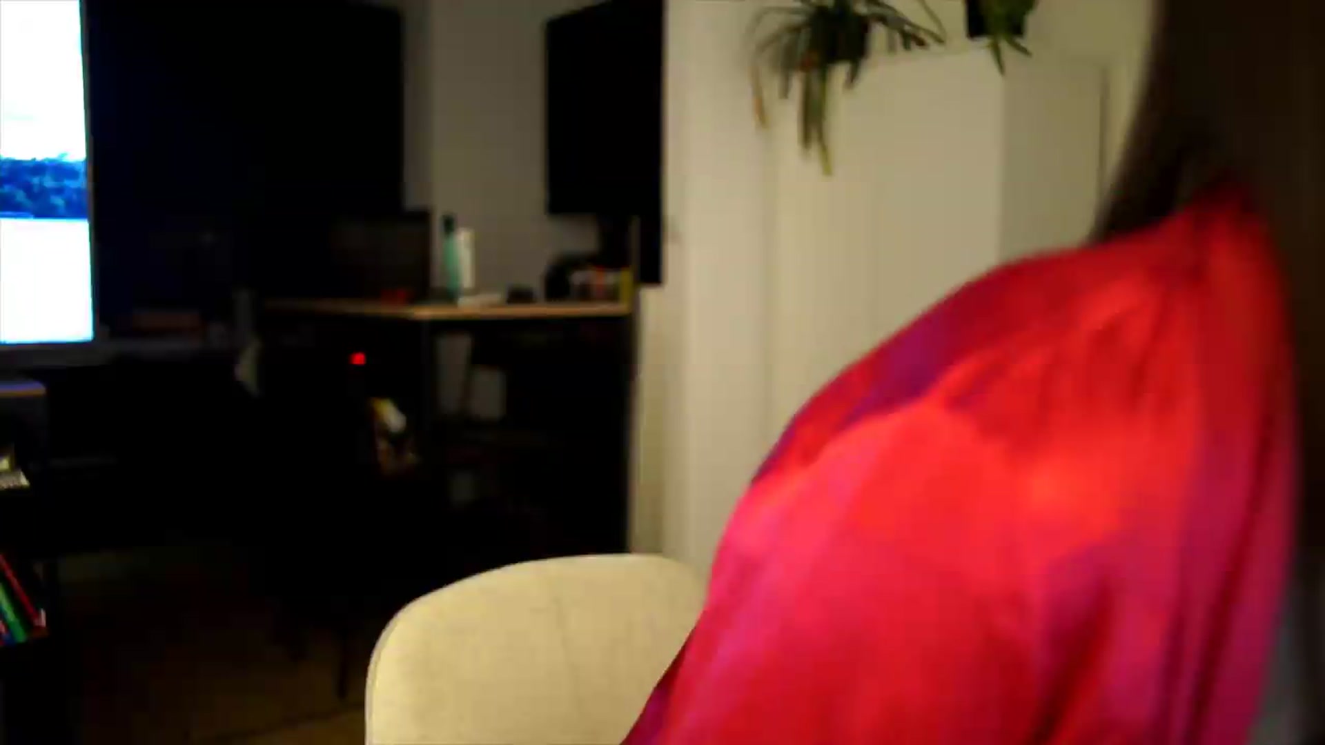 Gallery image thumbnail from AppleofYourEye's myfreecams stream on, 07/09/2026, 01:04 image 7 of 20