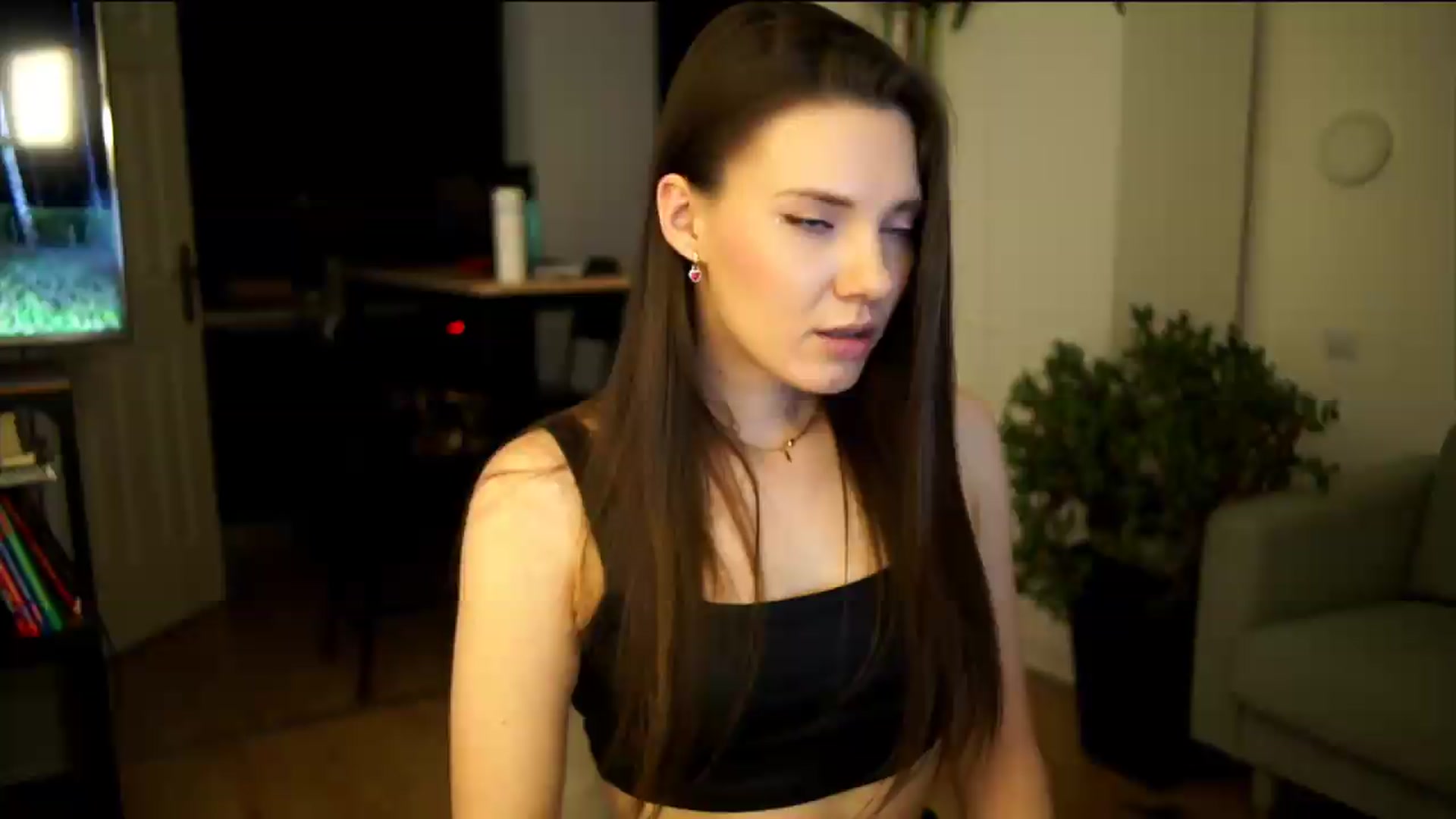 Gallery image thumbnail from AppleofYourEye's myfreecams stream on, 07/09/2026, 21:16 image 11 of 20