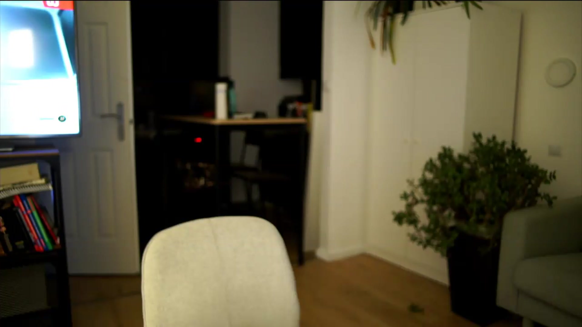 Gallery image thumbnail from AppleofYourEye's myfreecams stream on, 07/09/2026, 23:13 image 8 of 20