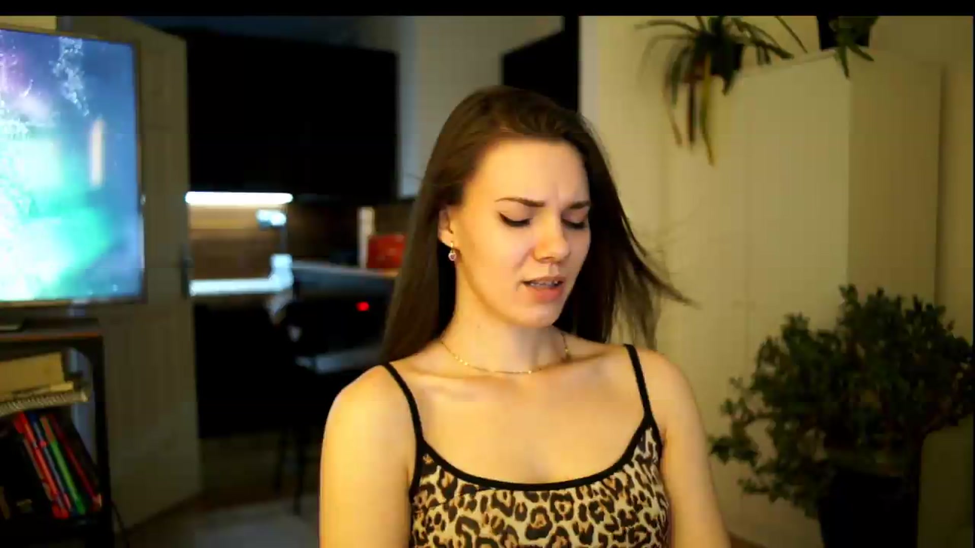 Gallery image thumbnail from AppleofYourEye's myfreecams stream on, 07/11/2026, 22:39 image 19 of 20