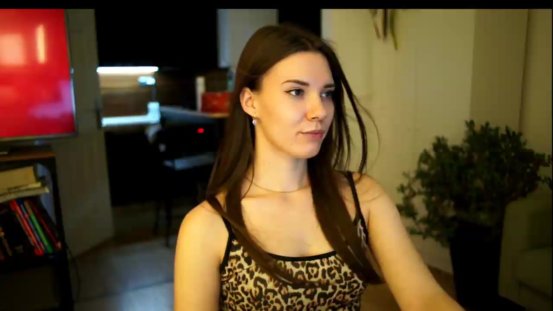 Gallery image thumbnail from AppleofYourEye's myfreecams stream on, 07/11/2026, 22:39 image 7 of 20