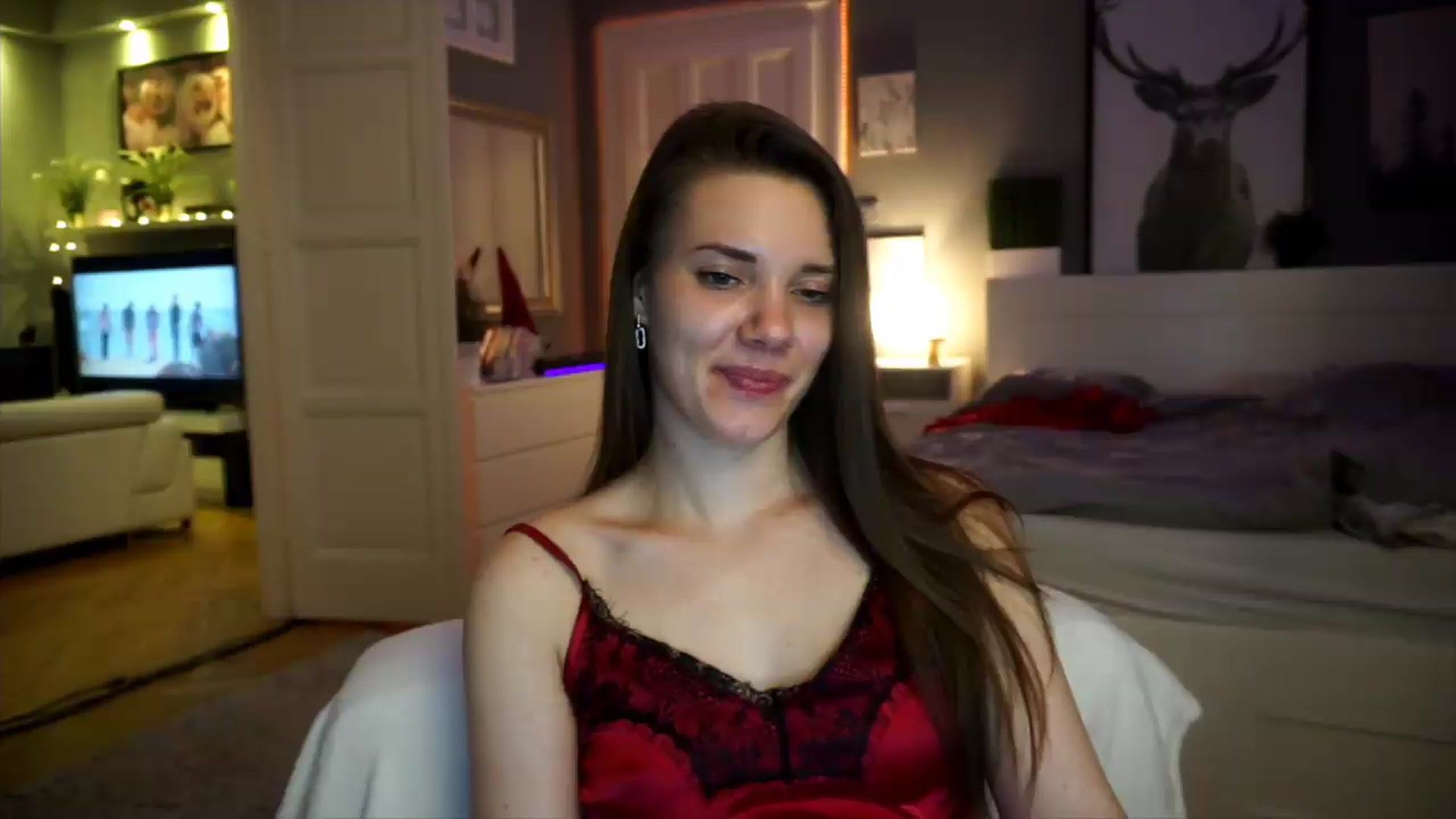 Gallery image thumbnail from AppleofYourEye's myfreecams stream on, 07/27/2026, 05:13 image 6 of 20