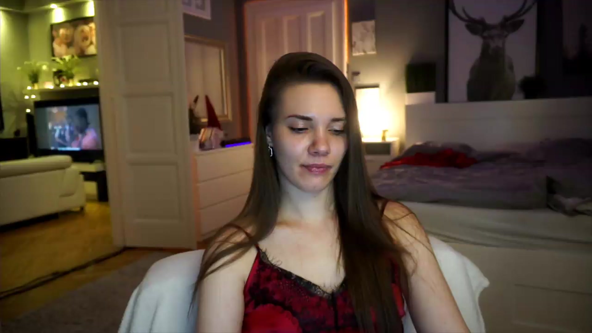 Gallery image thumbnail from AppleofYourEye's myfreecams stream on, 07/27/2026, 05:13 image 2 of 20