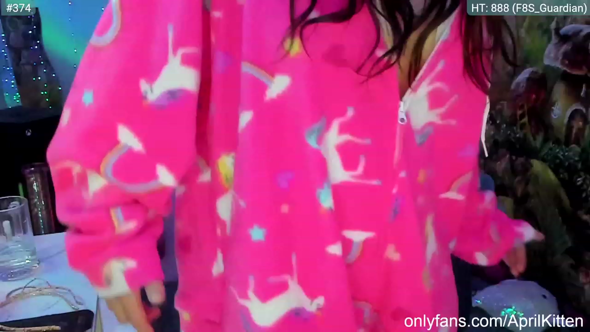 Gallery image thumbnail from April's myfreecams stream on, 01/05/2023, 08:01 image 7 of 20