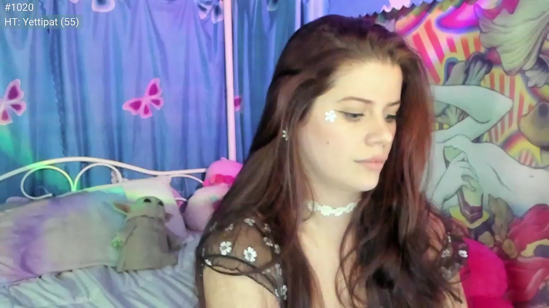 Gallery image thumbnail from April's myfreecams stream on, 03/01/2023, 09:41 image 2 of 20