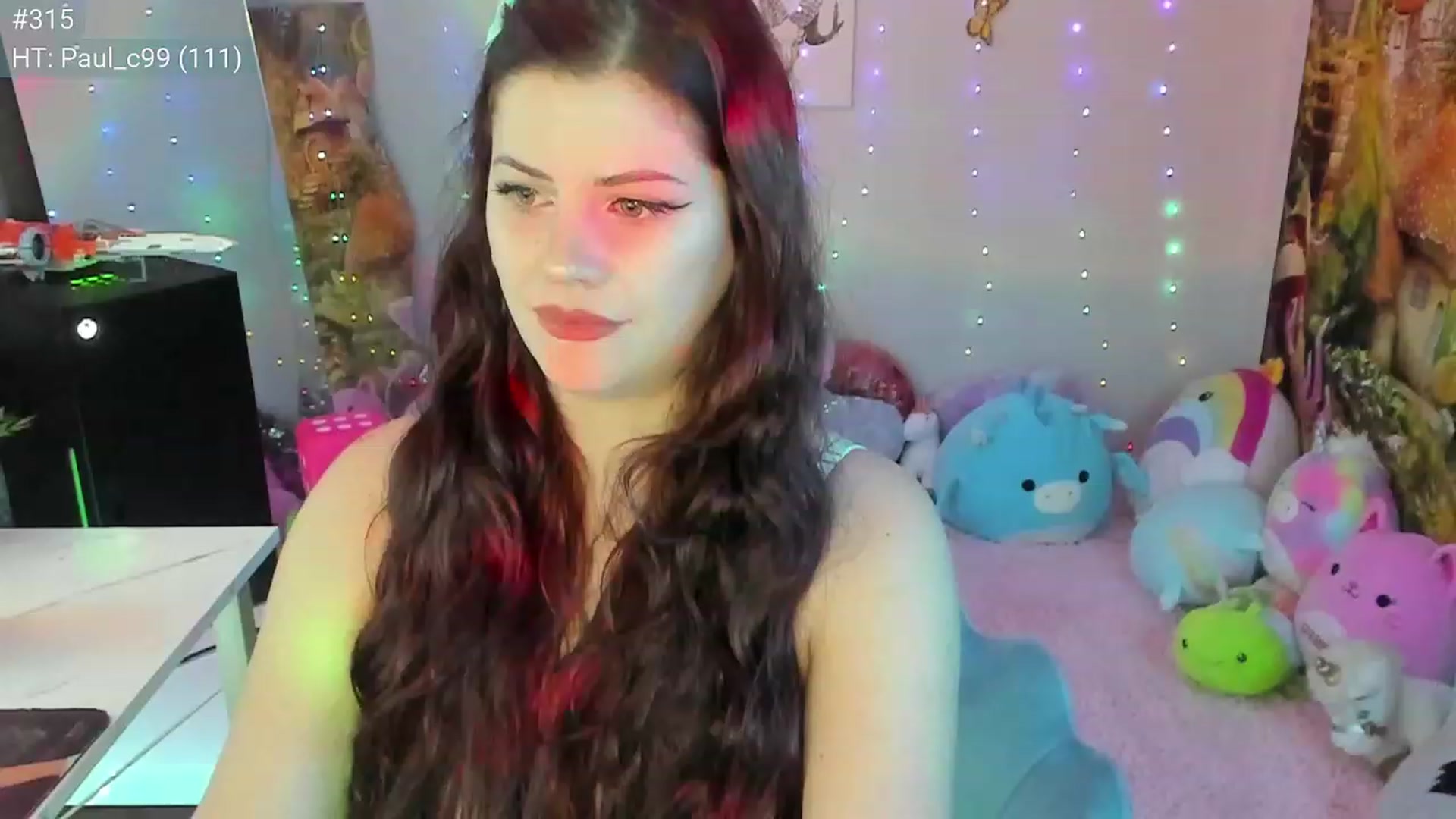 Gallery image thumbnail from April's myfreecams stream on, 03/07/2023, 08:37 image 18 of 20