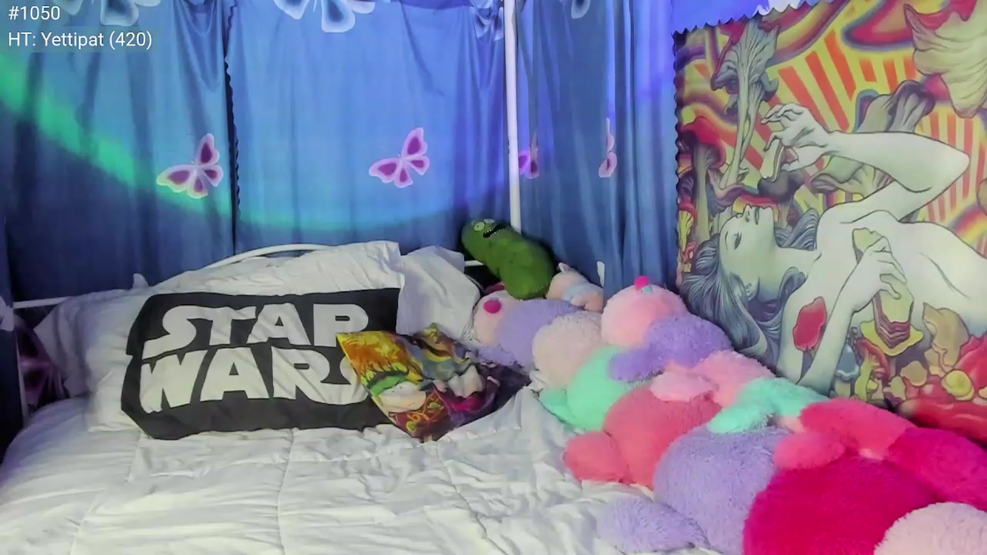 Gallery image thumbnail from April's myfreecams stream on, 03/25/2023, 06:29 image 16 of 20