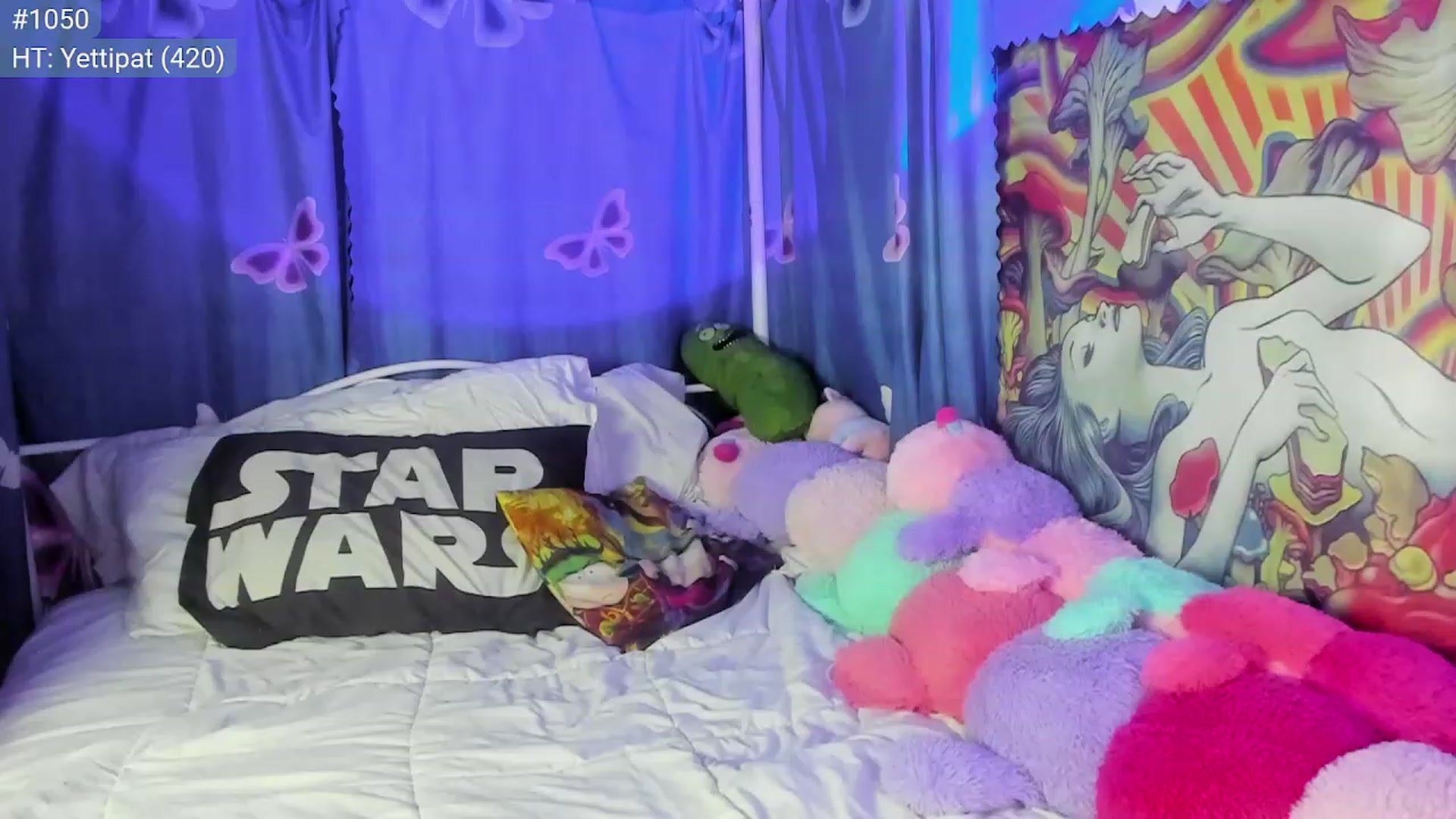 Gallery image thumbnail from April's myfreecams stream on, 03/25/2023, 06:29 image 17 of 20