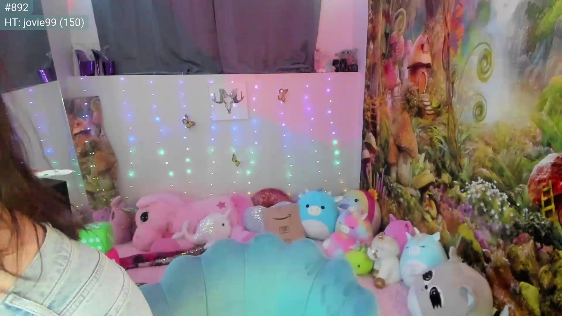 Gallery image thumbnail from April's myfreecams stream on, 03/31/2023, 06:44 image 13 of 20