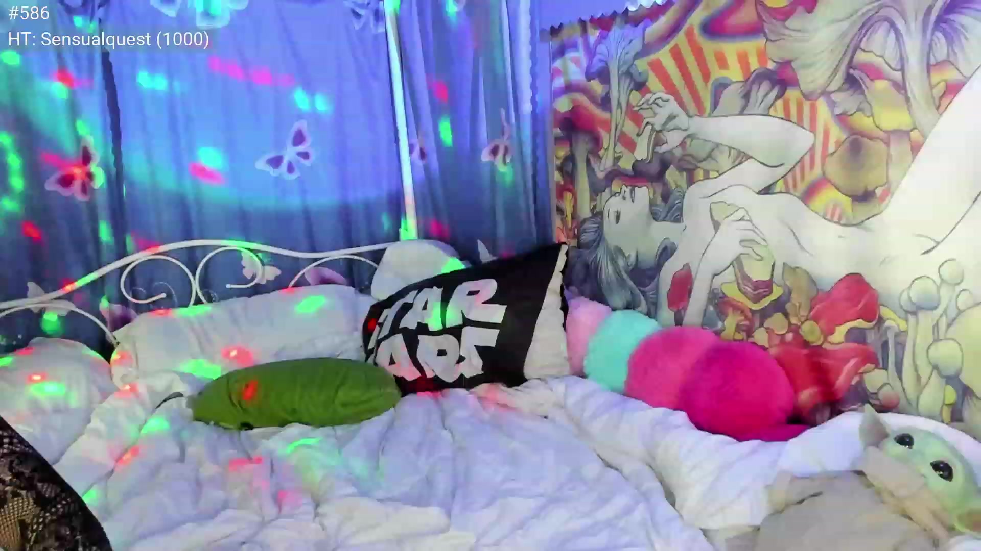 Gallery image thumbnail from April's myfreecams stream on, 04/14/2023, 08:13 image 2 of 20