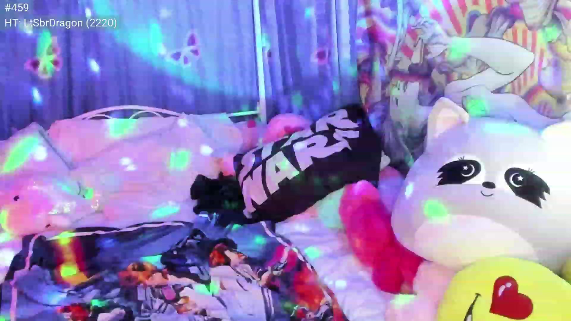 Gallery image thumbnail from April's myfreecams stream on, 04/18/2023, 07:20 image 7 of 20