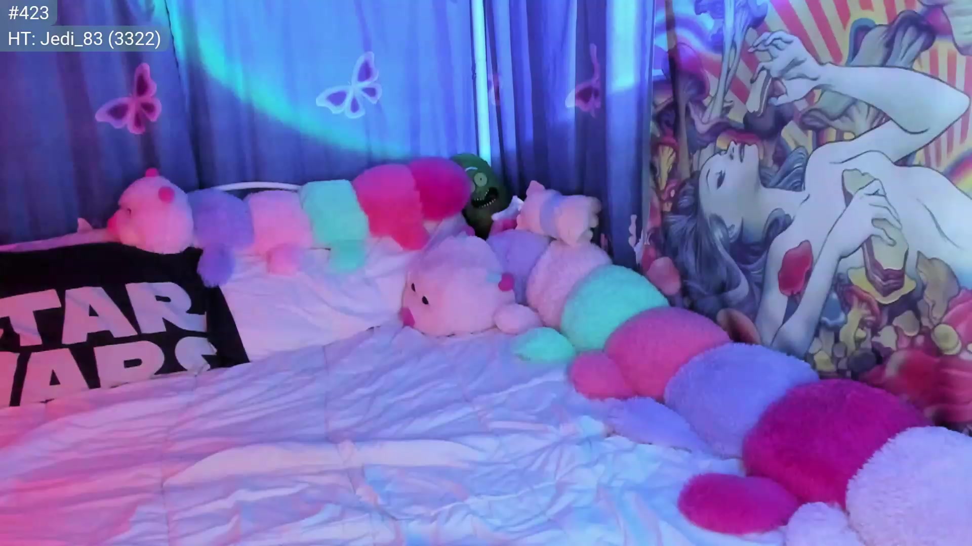 Gallery image thumbnail from April's myfreecams stream on, 04/19/2023, 05:02 image 16 of 20