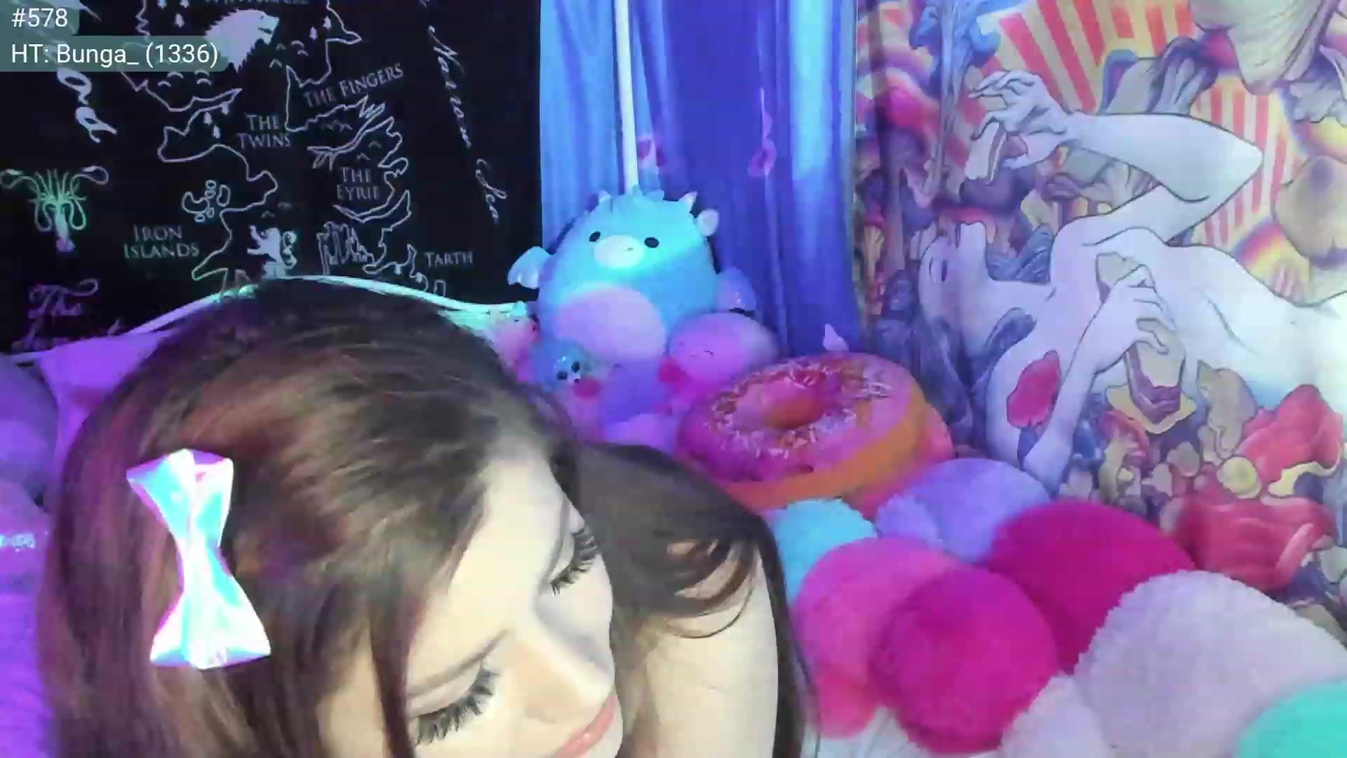 Gallery image thumbnail from April's myfreecams stream on, 04/24/2023, 07:58 image 2 of 20