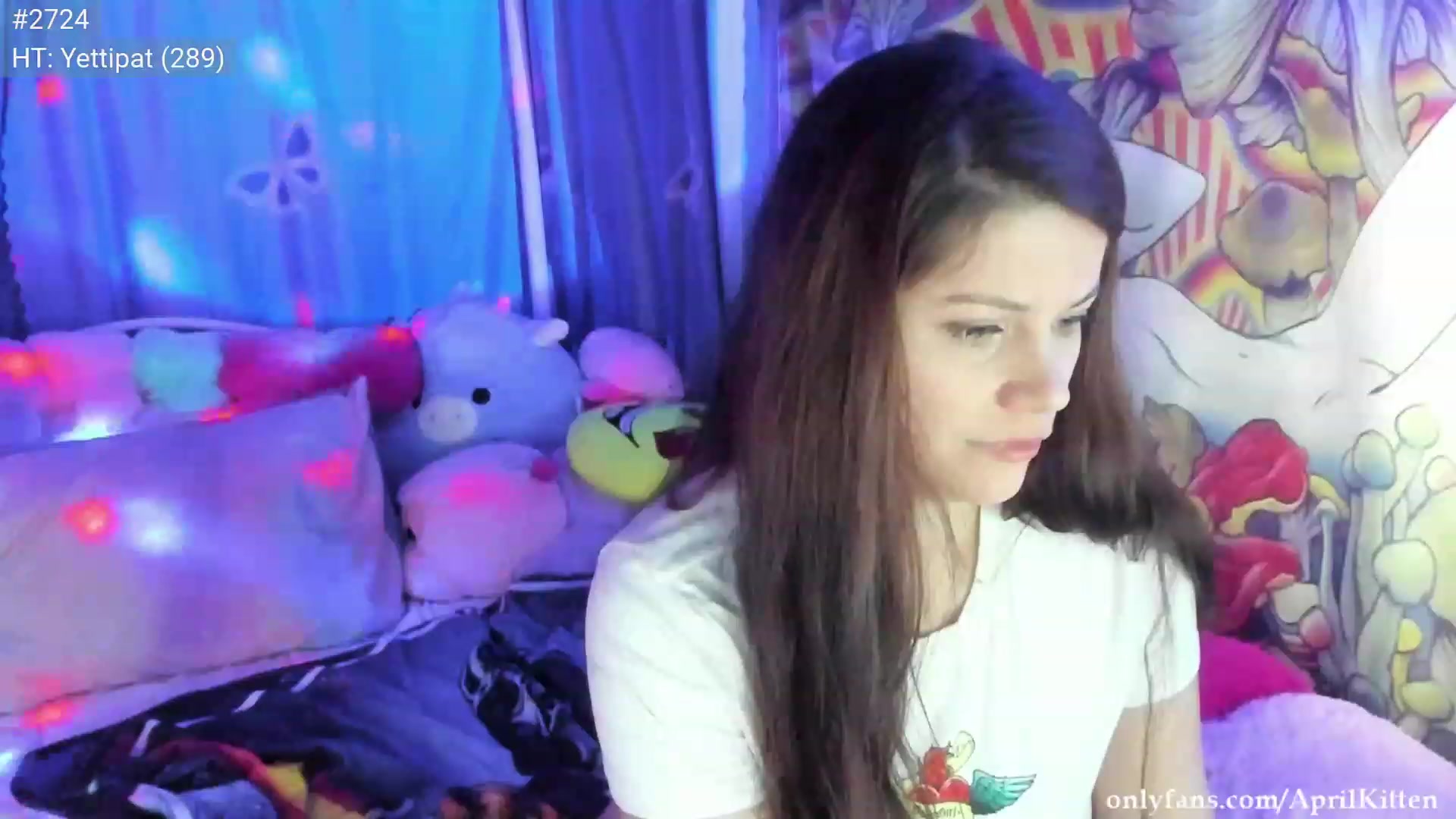 Gallery image thumbnail from April's myfreecams stream on, 05/11/2023, 05:58 image 12 of 20