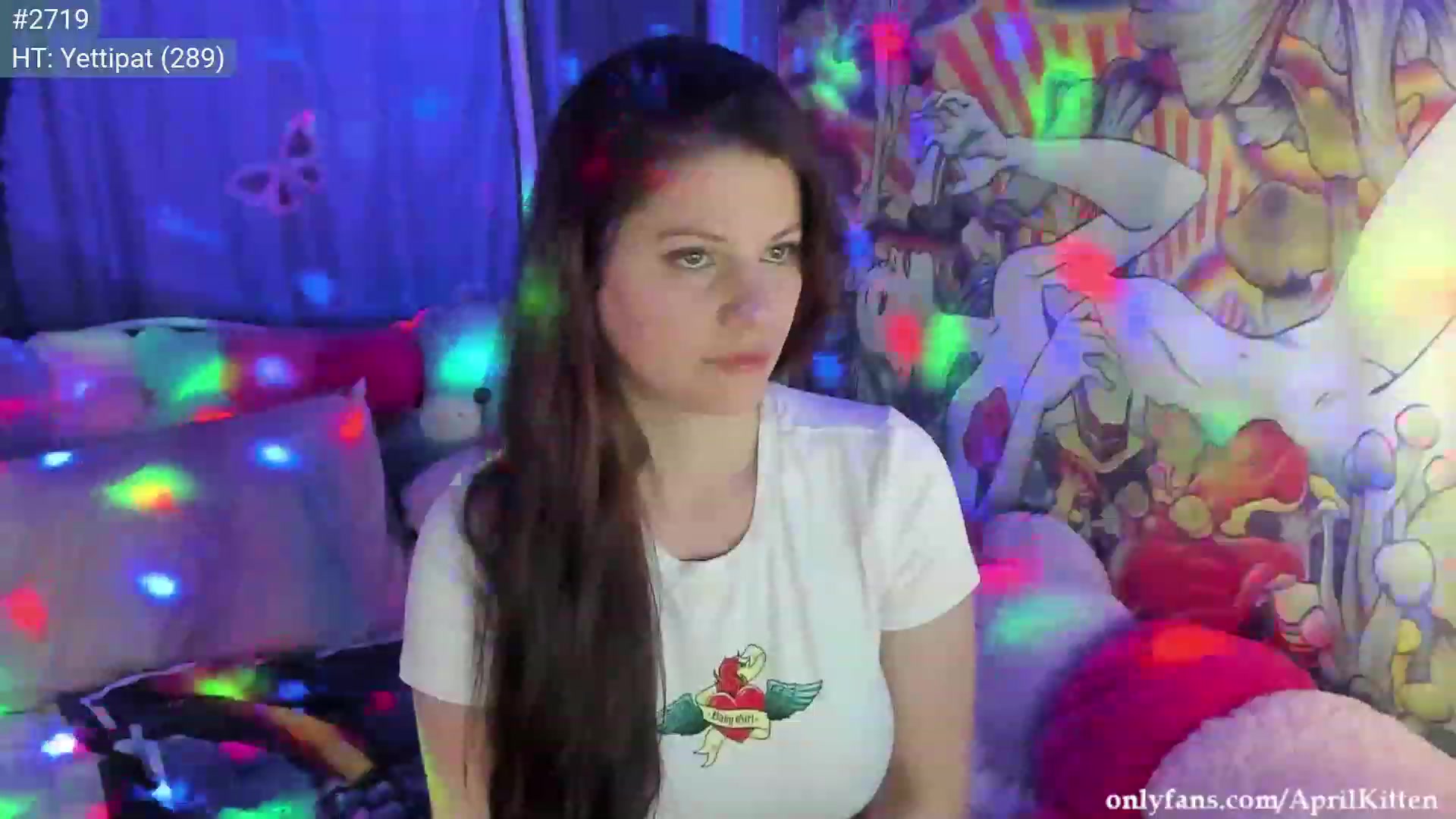 Gallery image thumbnail from April's myfreecams stream on, 05/11/2023, 05:58 image 8 of 20
