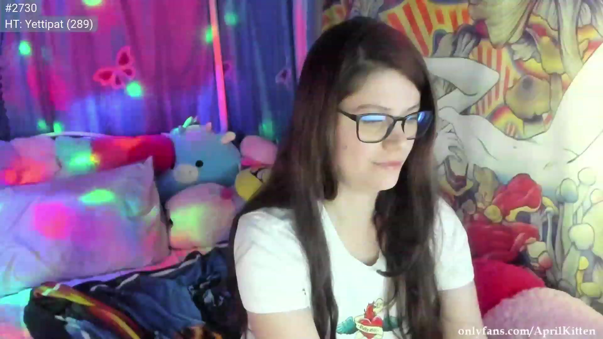 Gallery image thumbnail from April's myfreecams stream on, 05/11/2023, 05:58 image 18 of 20