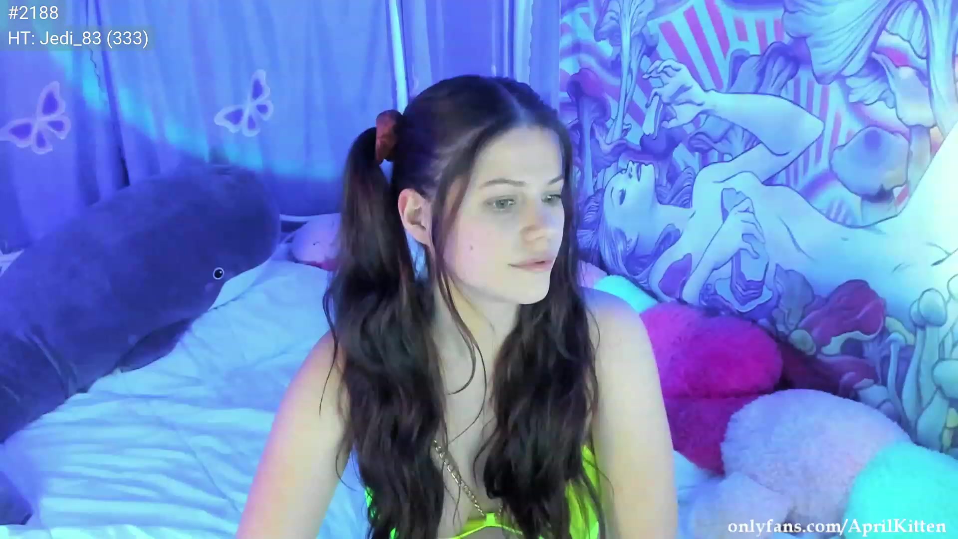 Gallery image thumbnail from April's myfreecams stream on, 06/10/2023, 03:46 image 14 of 20