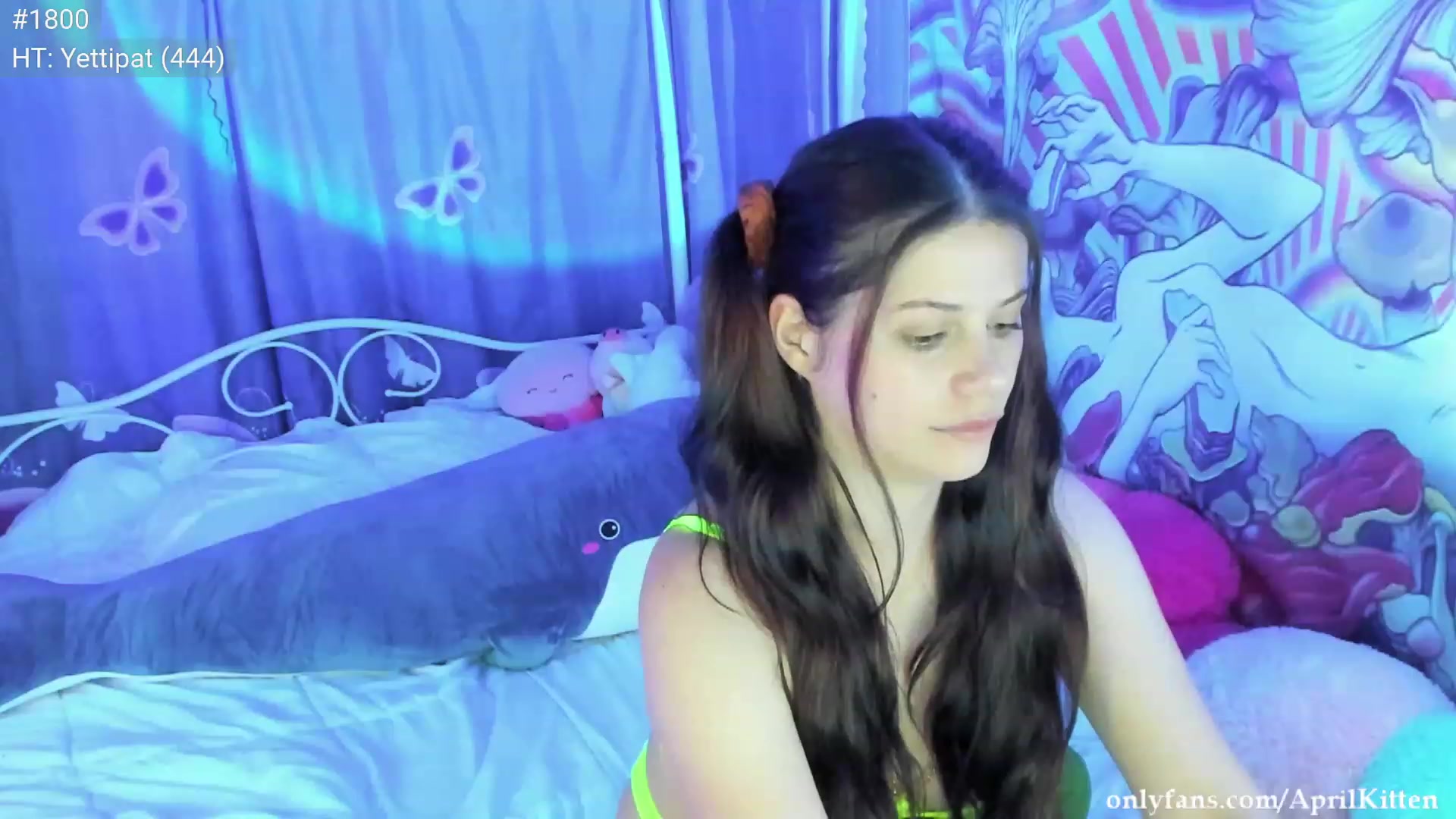 Gallery image thumbnail from April's myfreecams stream on, 06/10/2023, 06:17 image 18 of 20