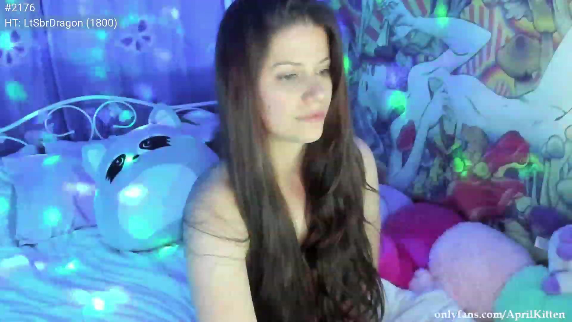 Gallery image thumbnail from April's myfreecams stream on, 06/15/2023, 06:45 image 8 of 20