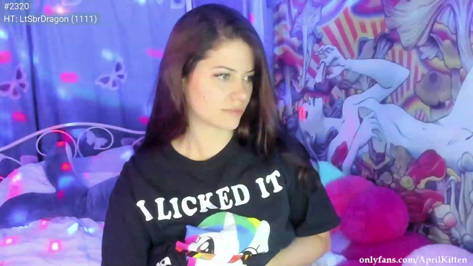 Gallery image thumbnail from April's myfreecams stream on, 06/27/2023, 07:43 image 17 of 20