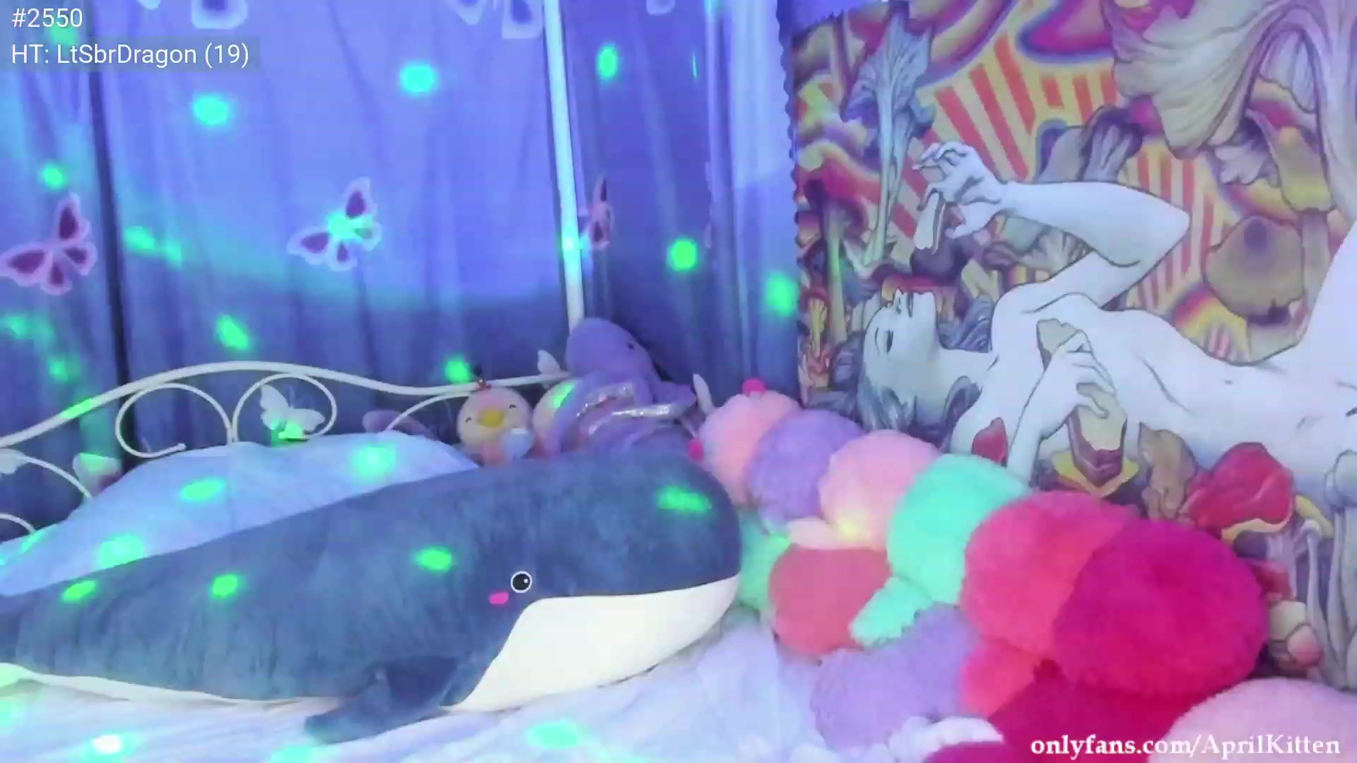 Gallery image thumbnail from April's myfreecams stream on, 06/27/2023, 07:43 image 3 of 20
