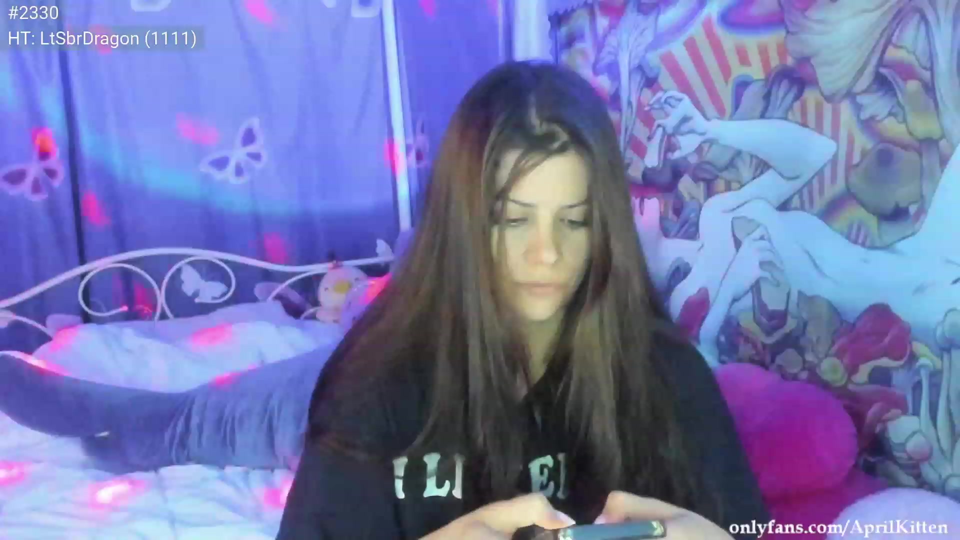 Gallery image thumbnail from April's myfreecams stream on, 06/27/2023, 07:43 image 13 of 20